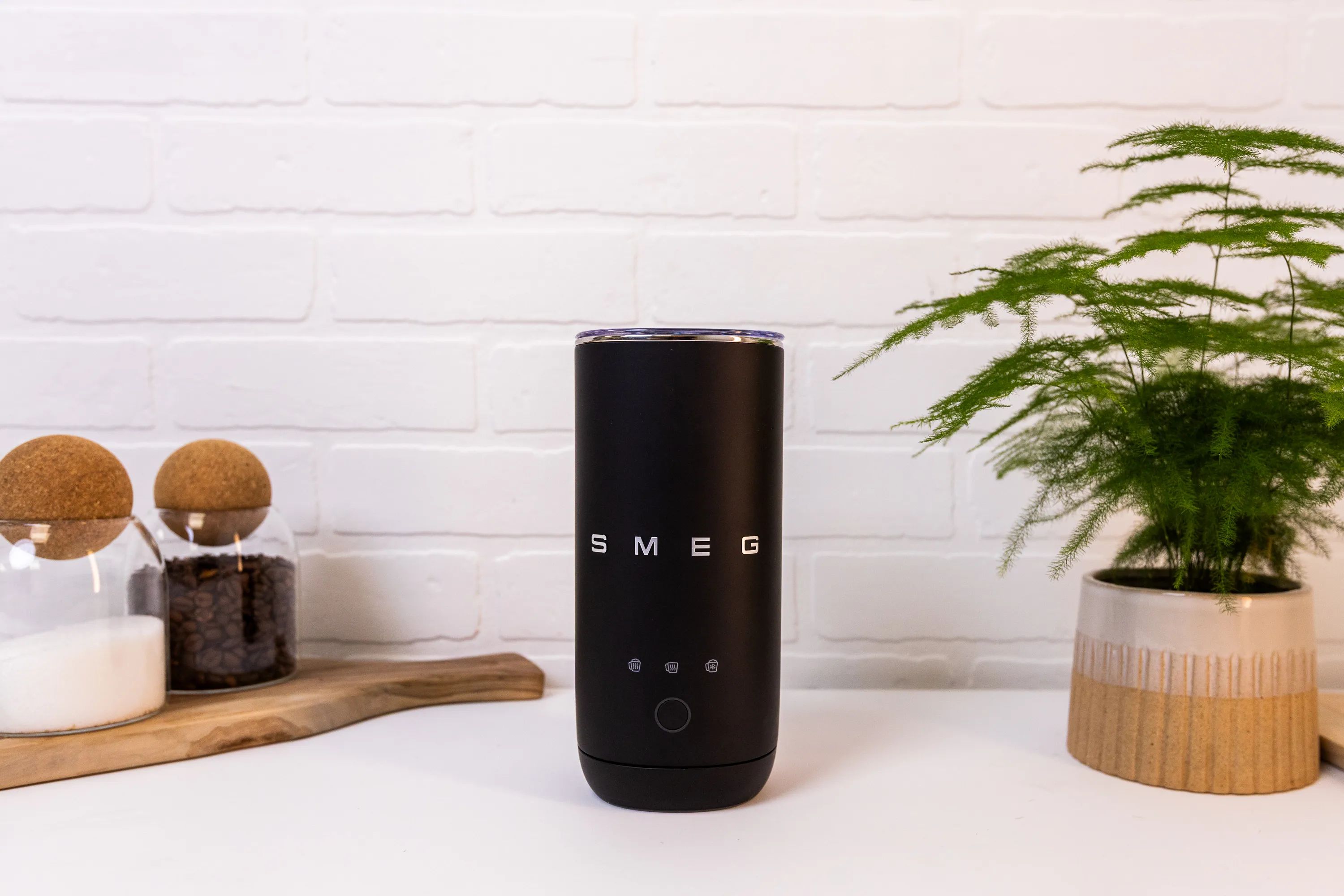 Smeg Mælkeskummere 50's style Mælkeskummer i mat sort, 180 ml, 3