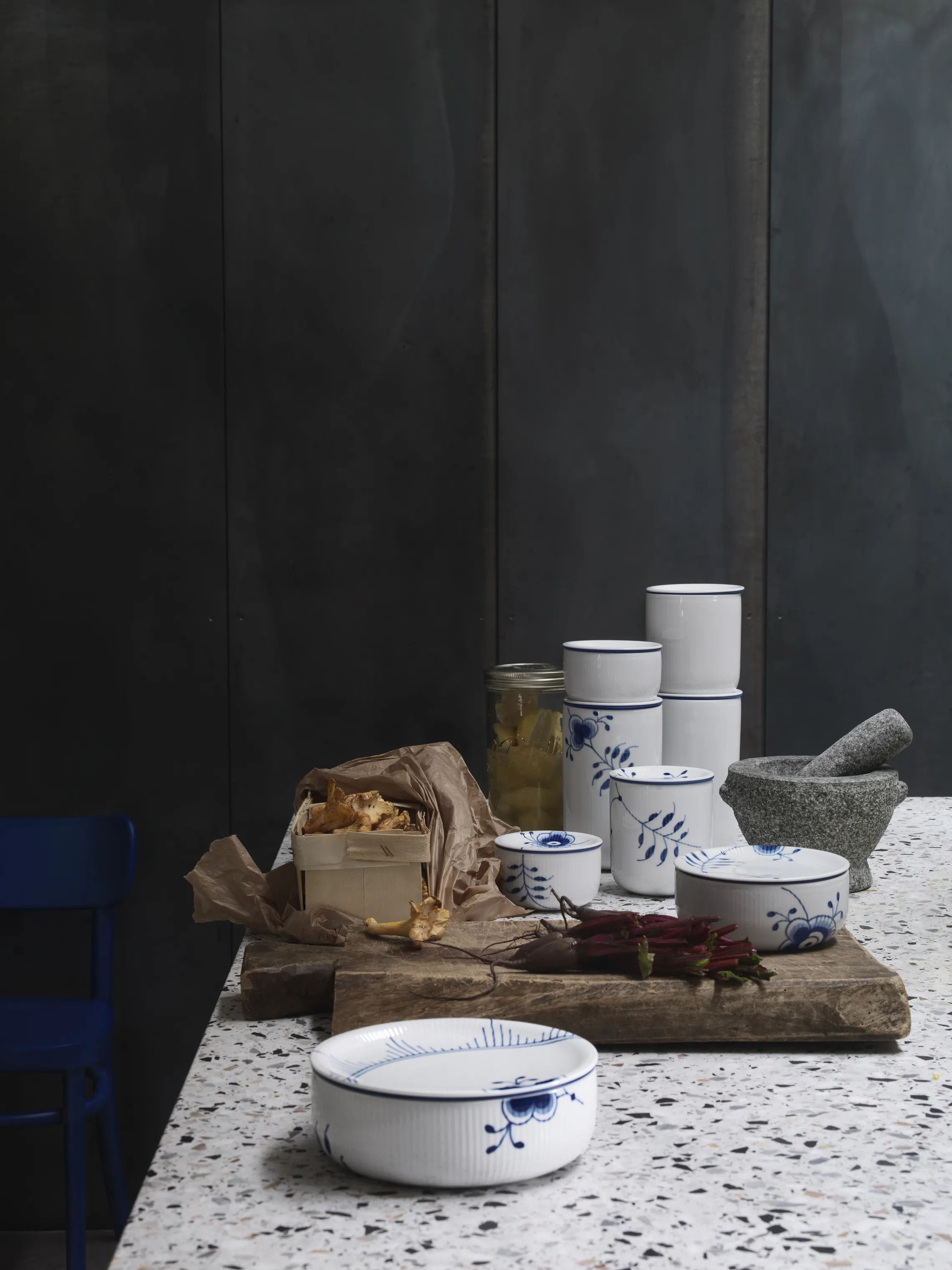 Royal Copenhagen Krukker med låg Blå Mega Riflet Krukke i 80 cl, 2