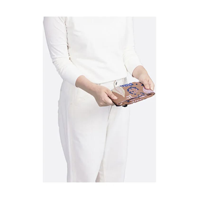 Shupatto Øvrigt interiør Drop Foldbar Taske i Leaves, 25 L, 7