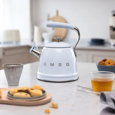 Smeg Kedler 50's Style Fløjtekedel i Pastel Blå, 2