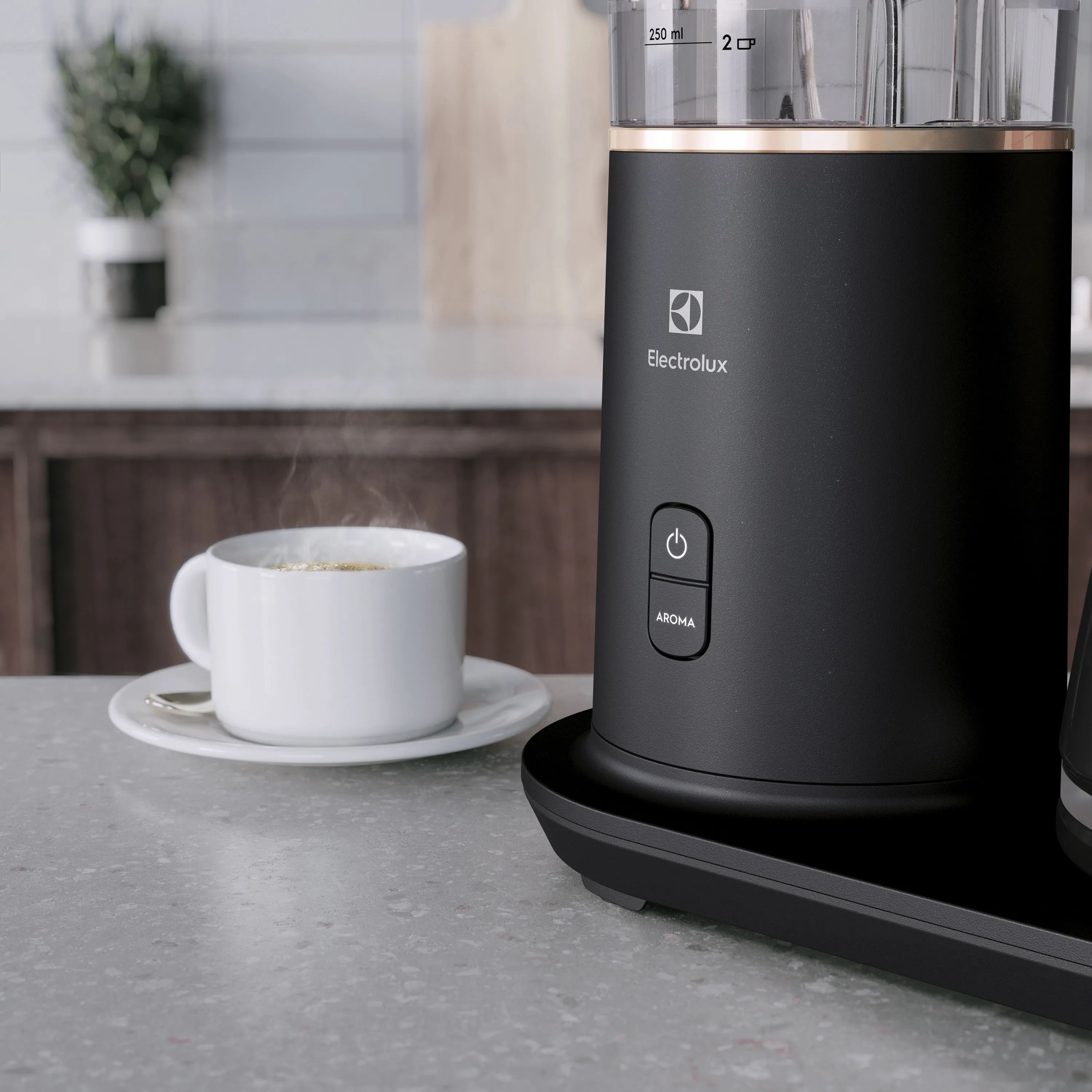 Electrolux Kaffemaskiner Explore 7 Kaffemaskine E7CM1-2GB i Granite Black, 2