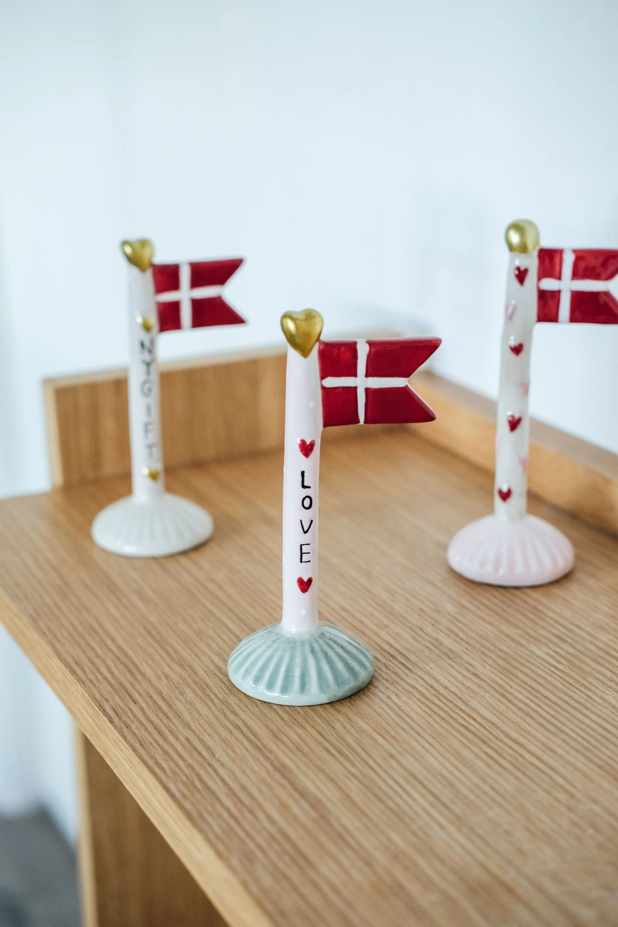 Speedtsberg Bordflag Flag - Love i Flag i rosa m. hjerter og love, 2