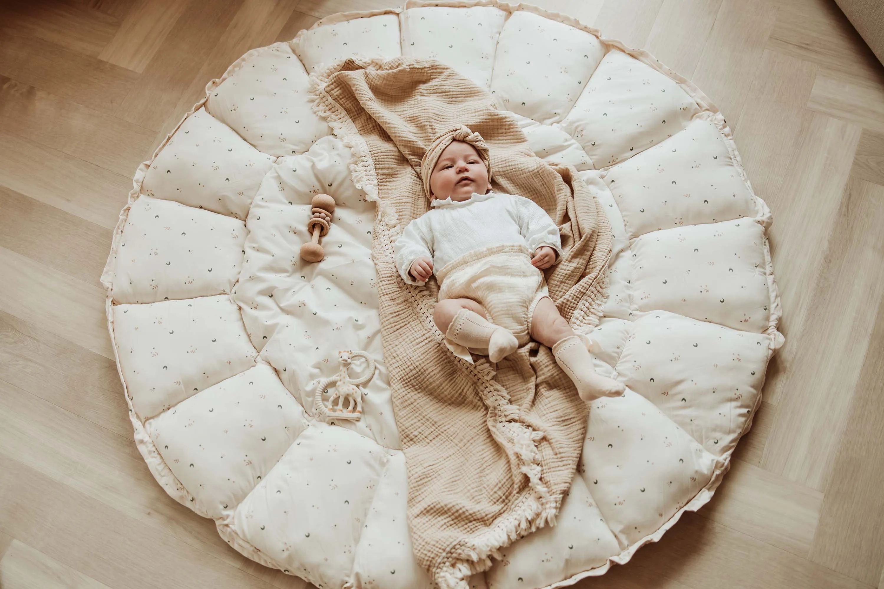 Play&Go Til børneværelset Bloom Babynest Legemåtte i Beige m måne, 3