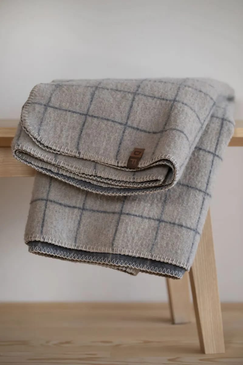 Fusenegger Plaider Merano Plaid i Smoke, 1