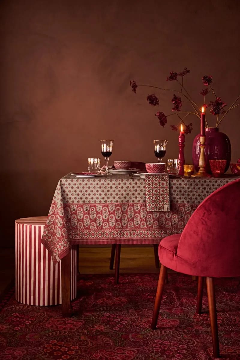 PIP Studio Duge Blooming Tales Dug i Dark Red, B150 x L250 cm, 2
