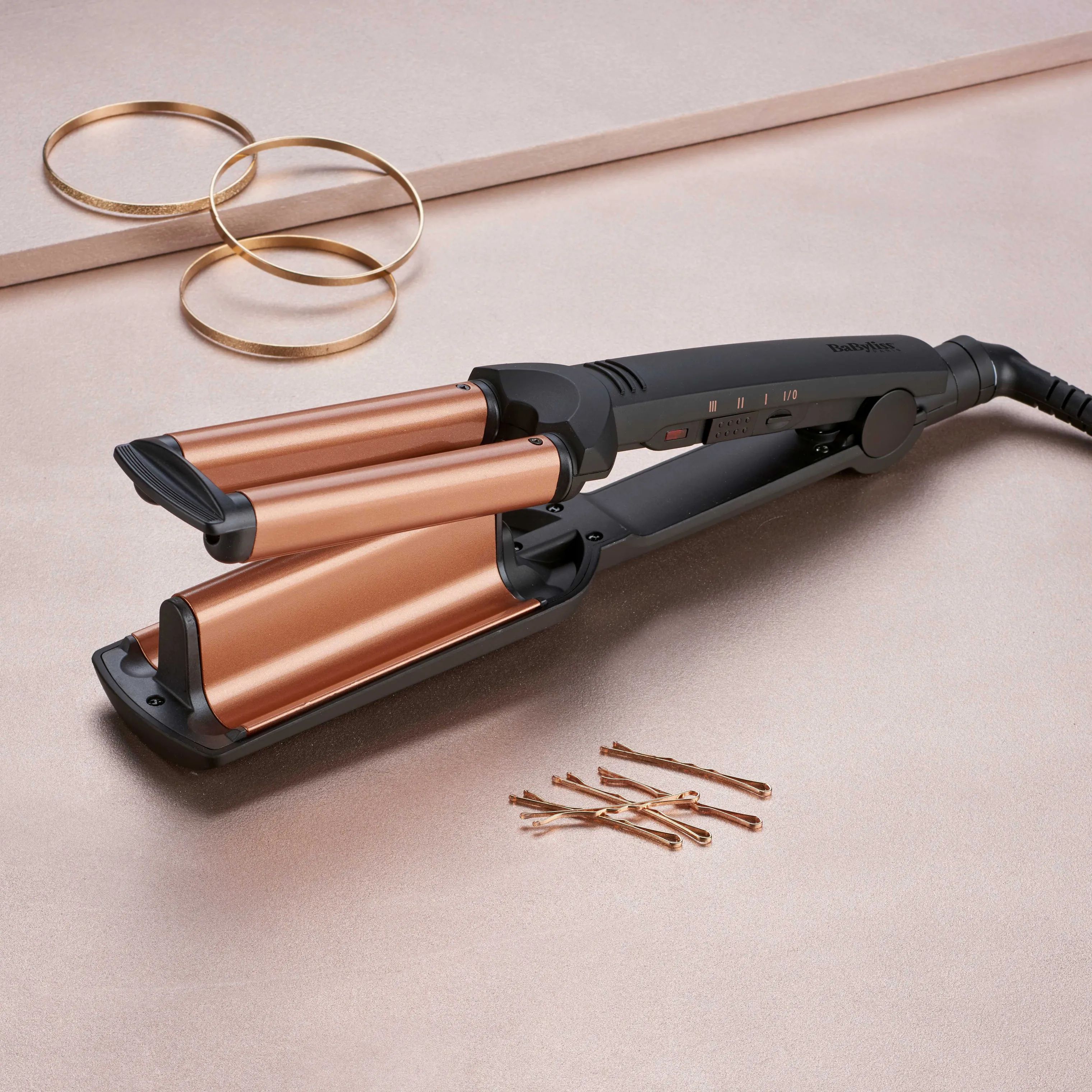 BaByliss Krøllejern Deep Waves Bølgejern i Sort/guld, 2