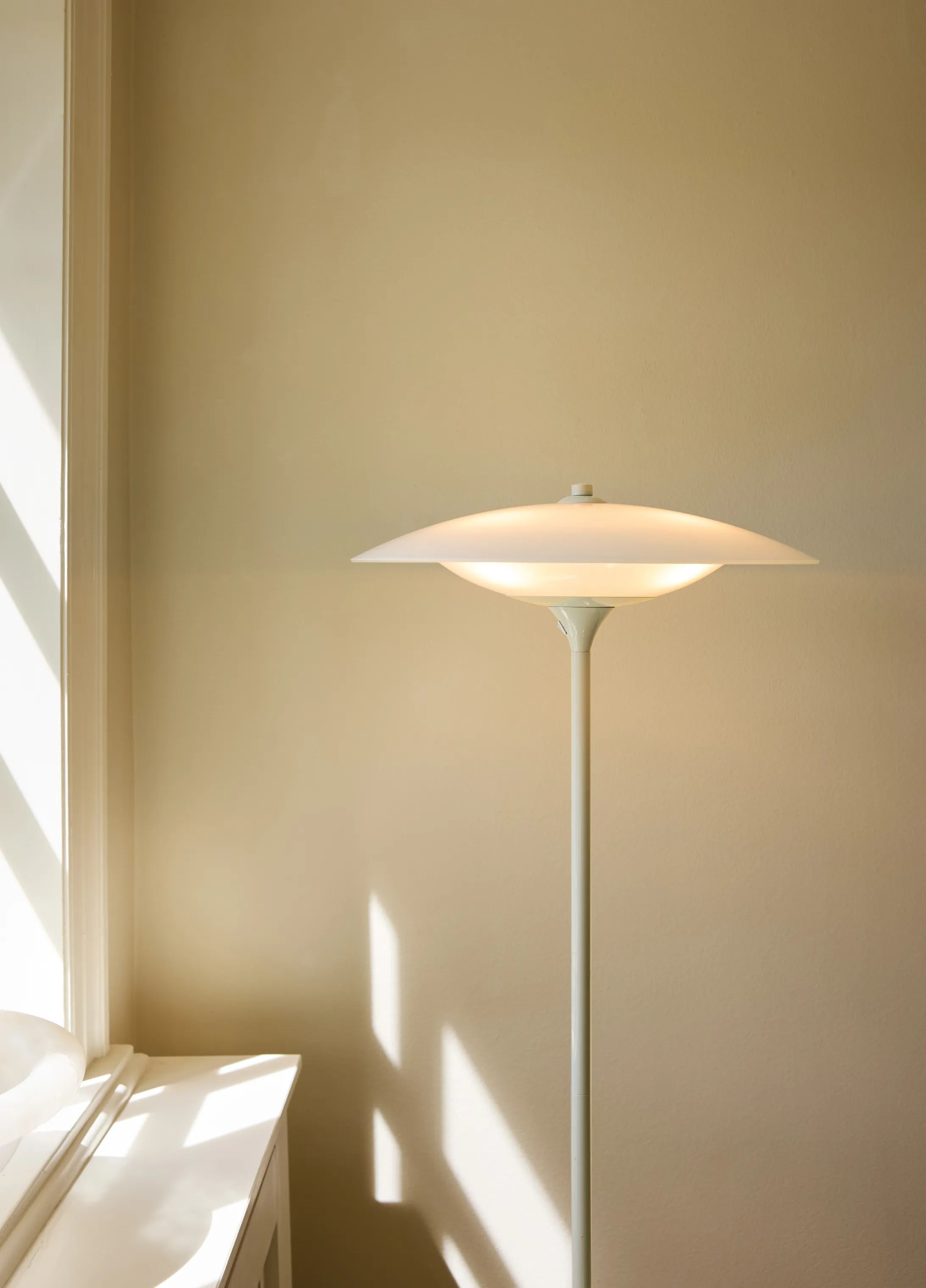 Halo Design Gulvlamper Baroni Gulvlampe i Creme, 3