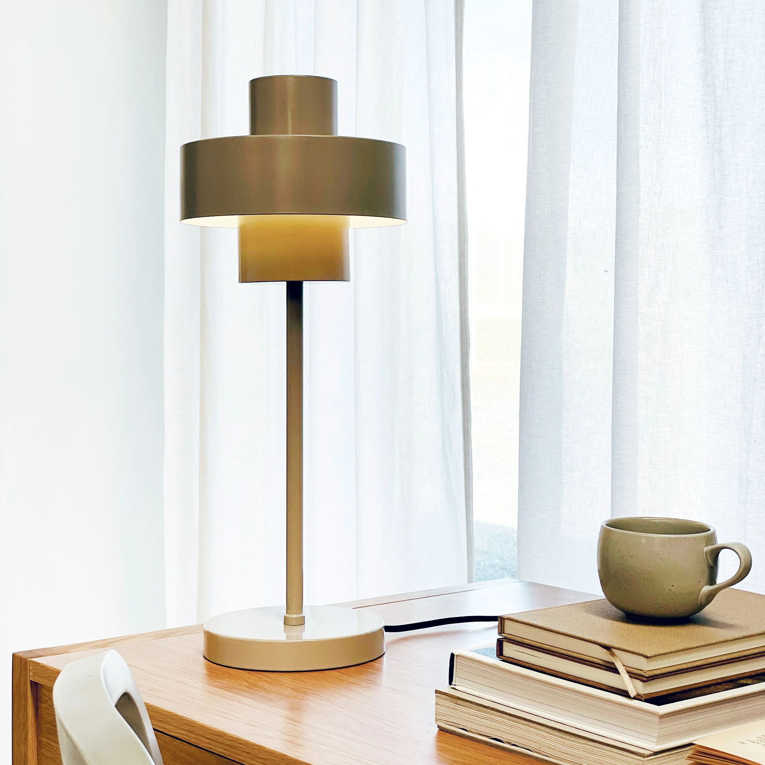 Dyberg Larsen Bordlamper Stoke Bordlampe i Grå, 2