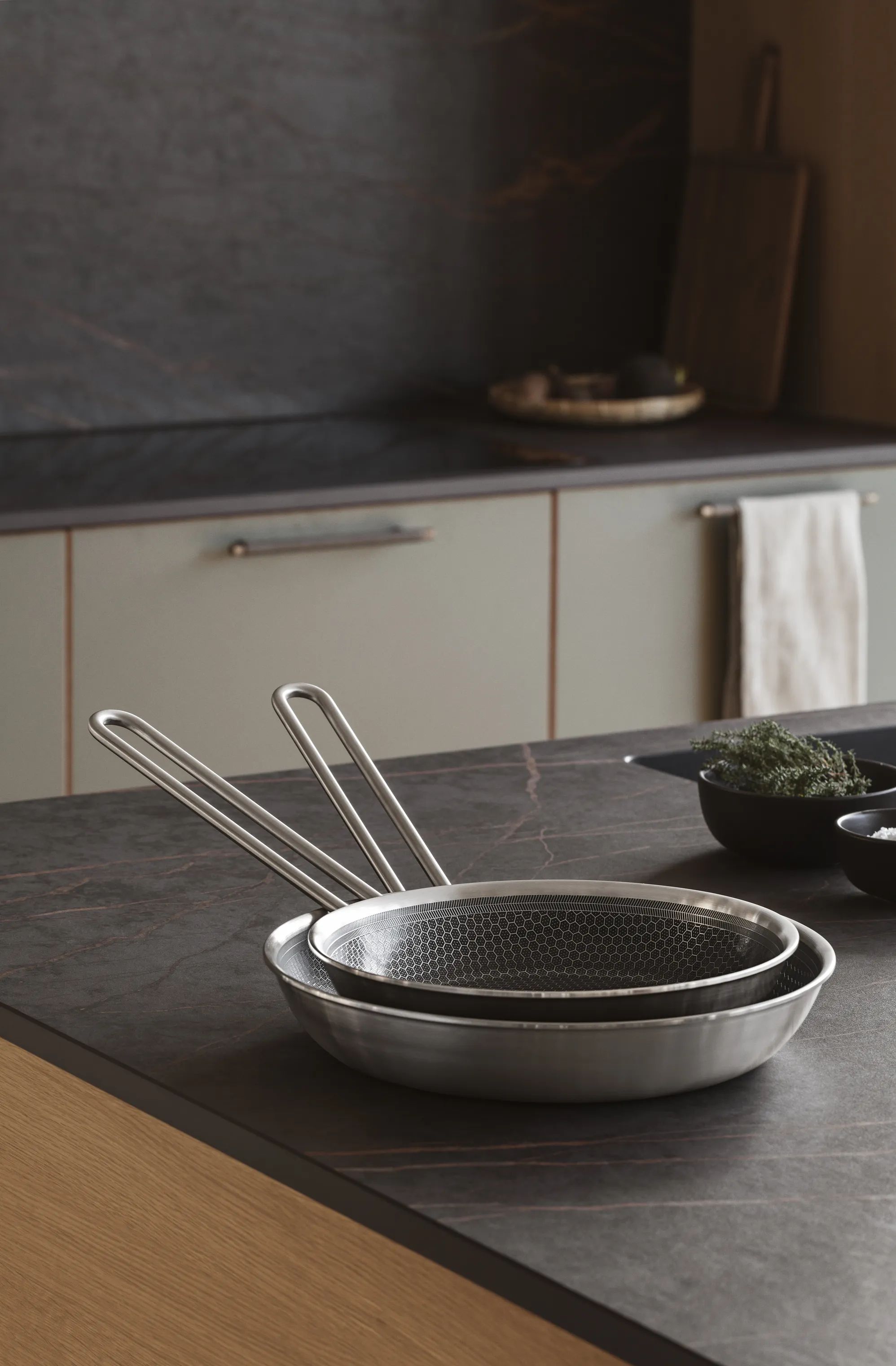 Eva Trio Stegepander Multi Mosaic Rec. Multi Mosaic Stegepandesæt - 2 dele i Brushed steel, 3