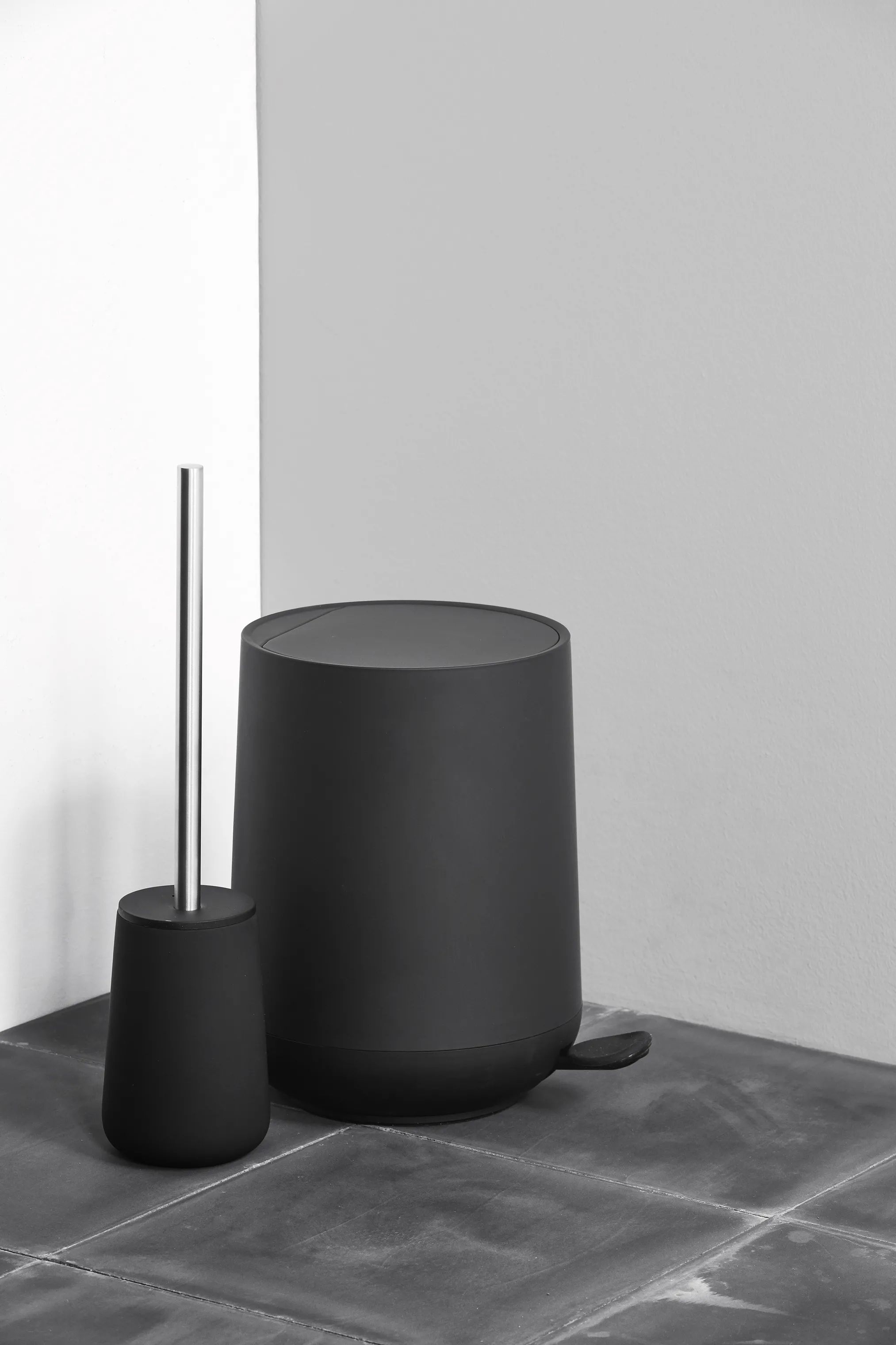 Zone Toiletbørster Nova Toiletbørste i Sort, 30,5 cm, 3