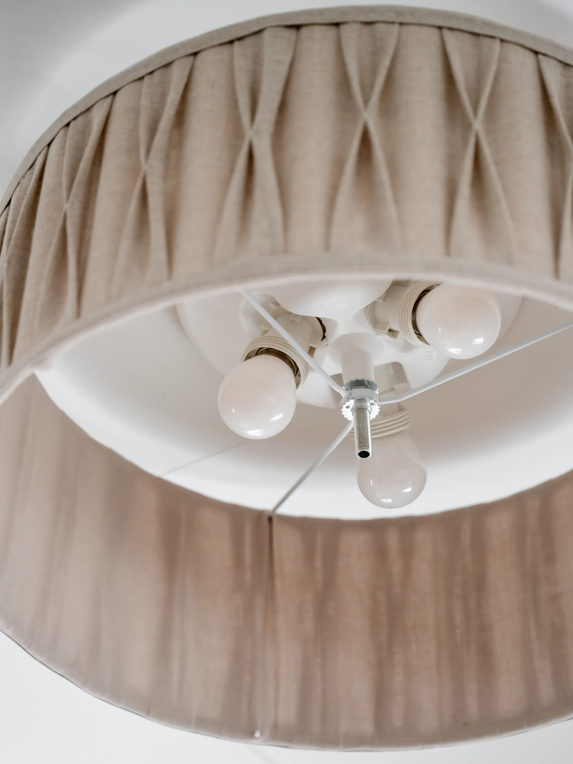PR Home Loftlamper Plissé Loftlampe i Beige, 4
