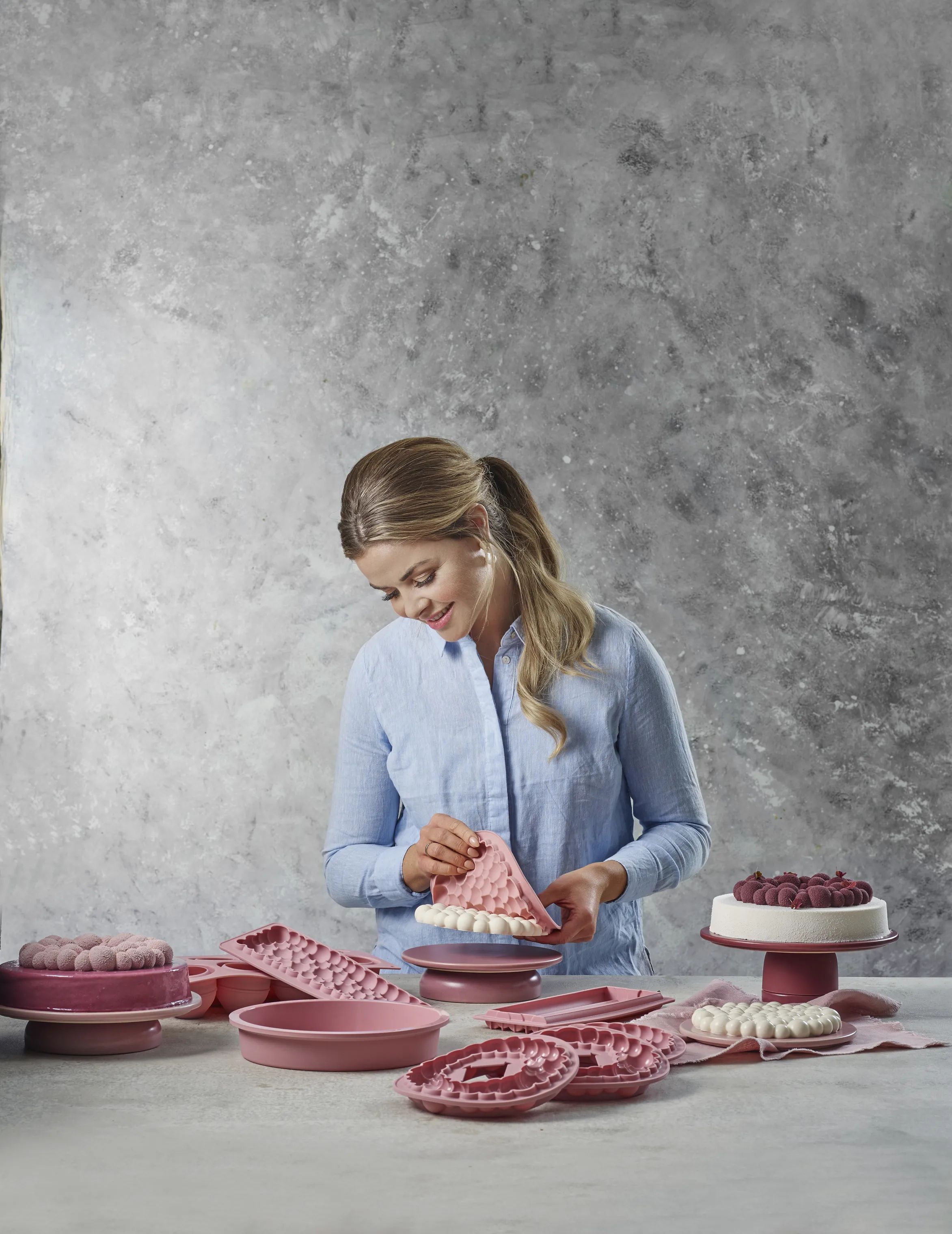 by Ditte Julie Øvrige bageforme Silikoneform - Boblekrans i Rosa, 9