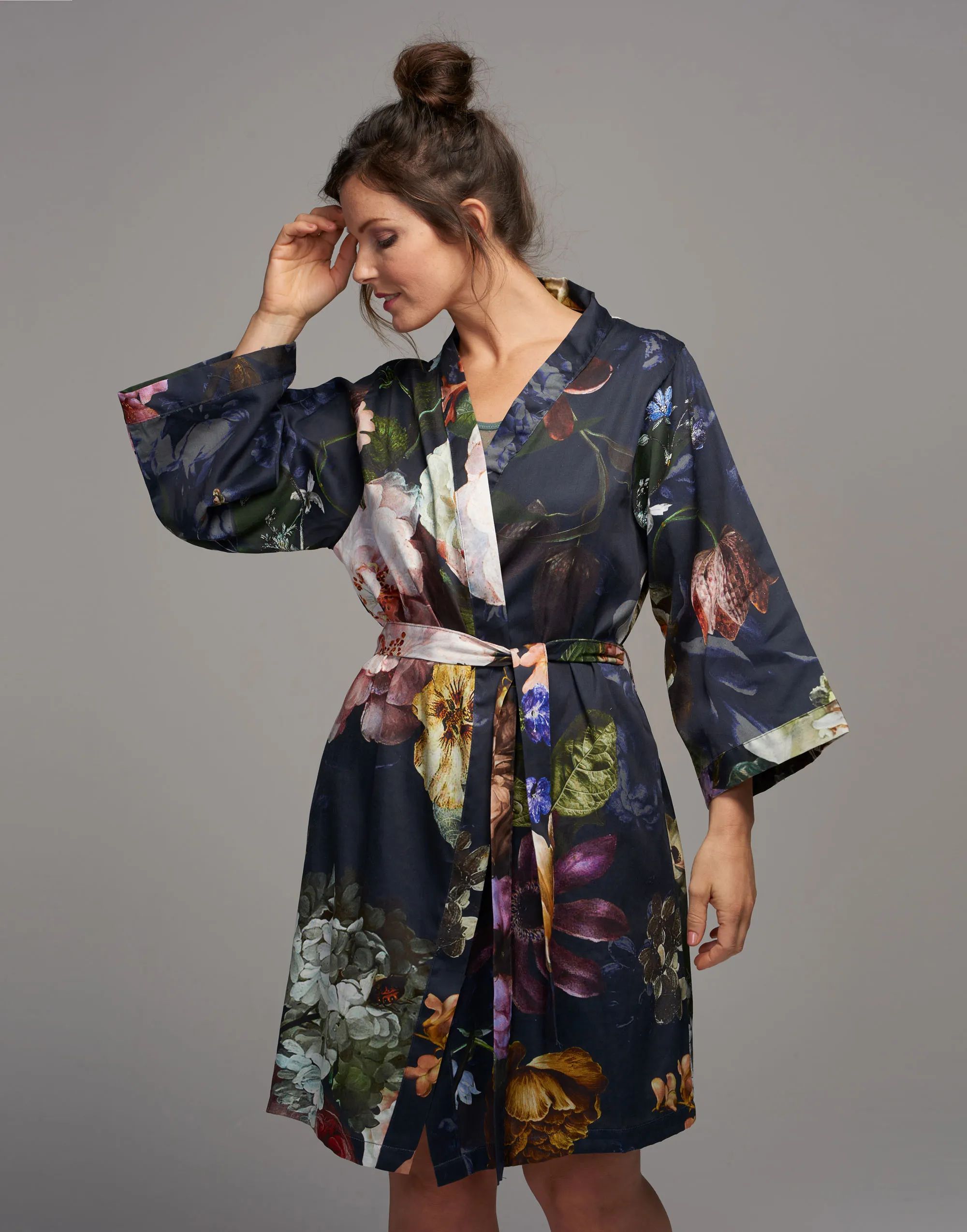 Essenza Morgenkåber Fleur Kimono i Nightblue, Str. XS, 3