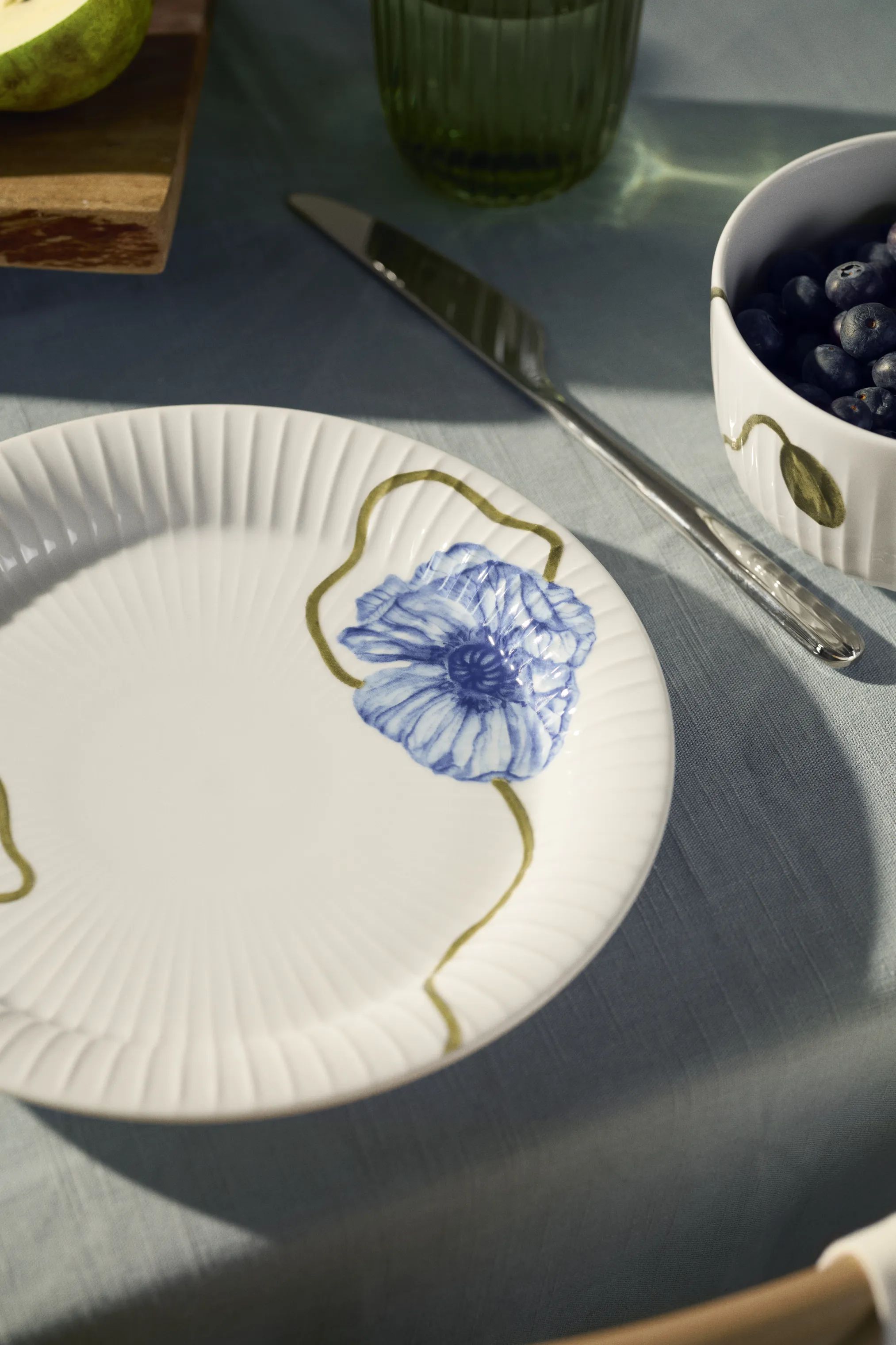 Kähler Frokosttallerkener Hammershøi Poppy Frokosttallerken i Hvid/blå, 3