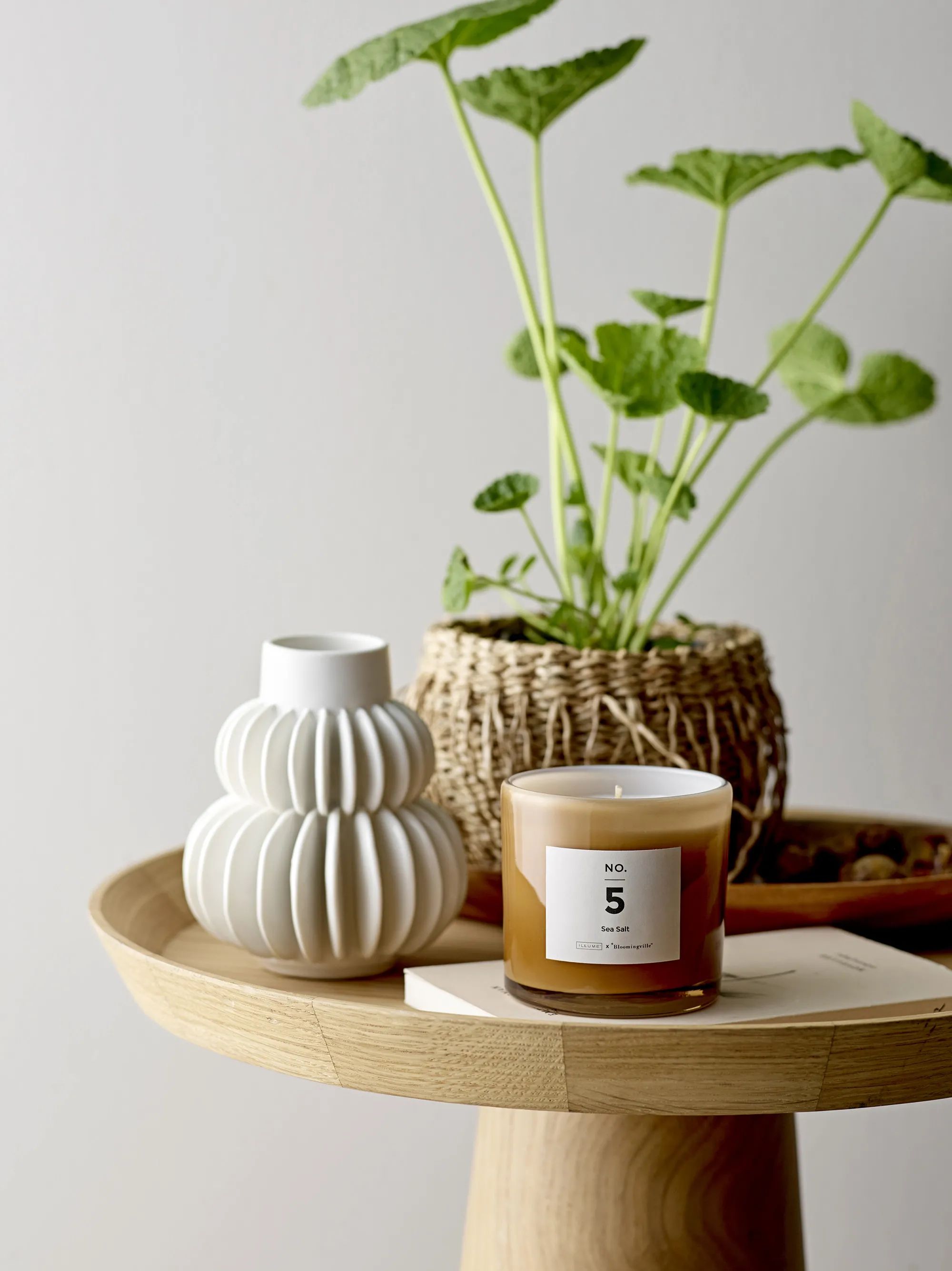 Bloomingville Vaser Halfdan Vase i Hvid, 2