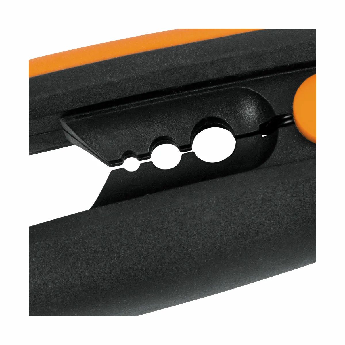 Fiskars Garden Haveredskaber Fiskars Solid™ Solid Beskæresaks i Sort/orange, 4