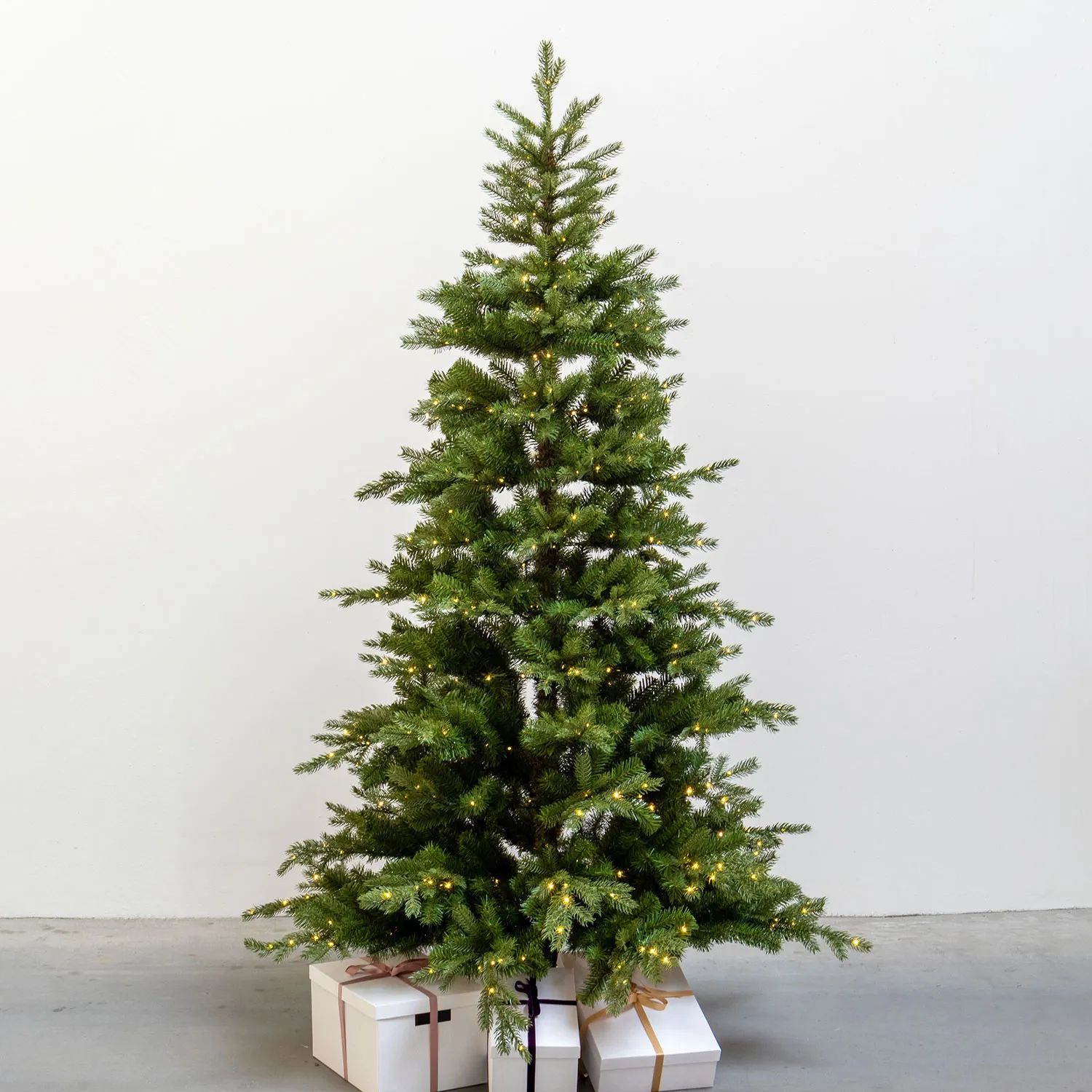 Sirius Juletræer Eric Kunstigt Juletræ m. LED i 210 cm, 2