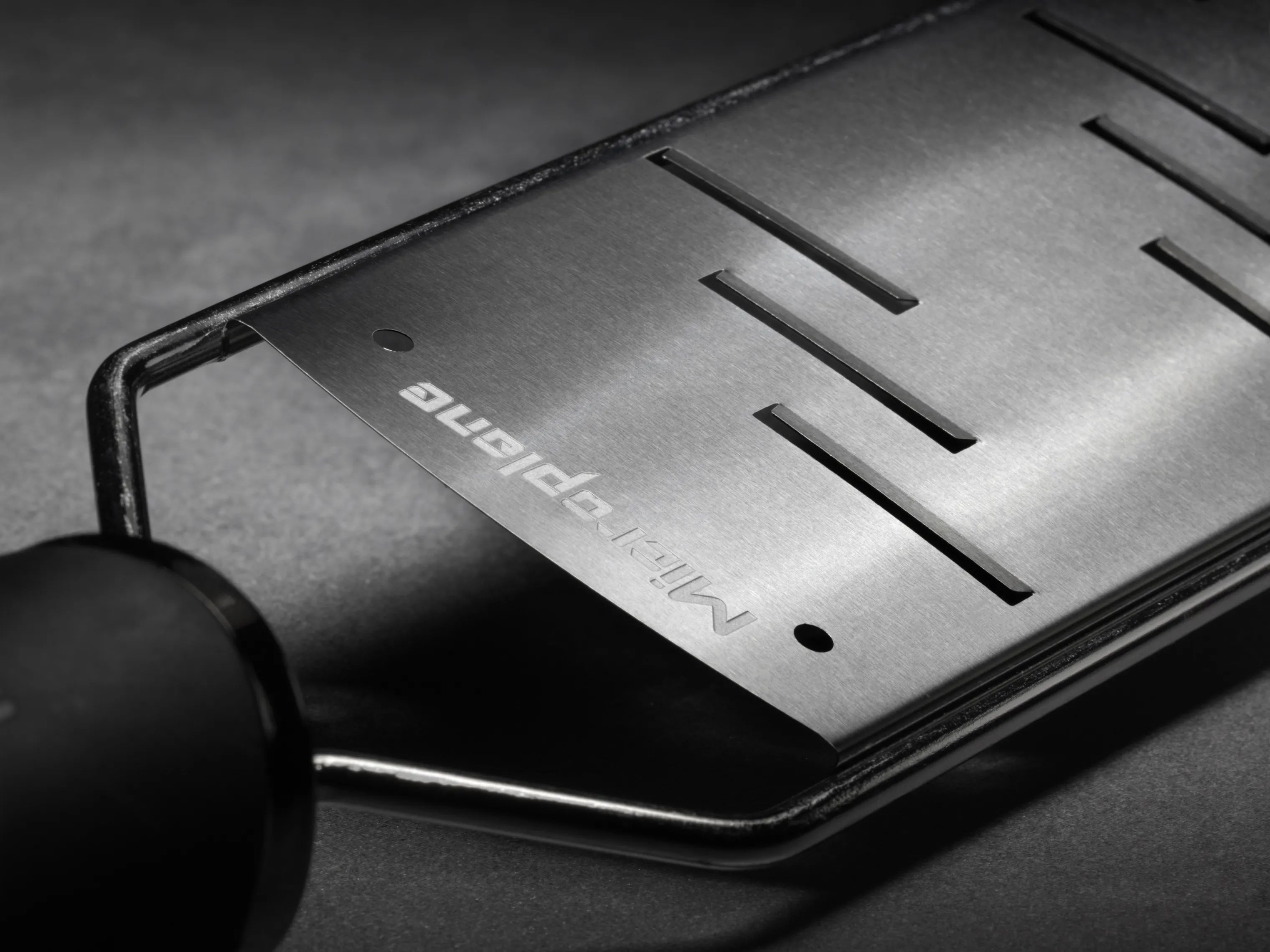 Microplane Rivejern Gourmet Rivejern Stor i Sort, 2