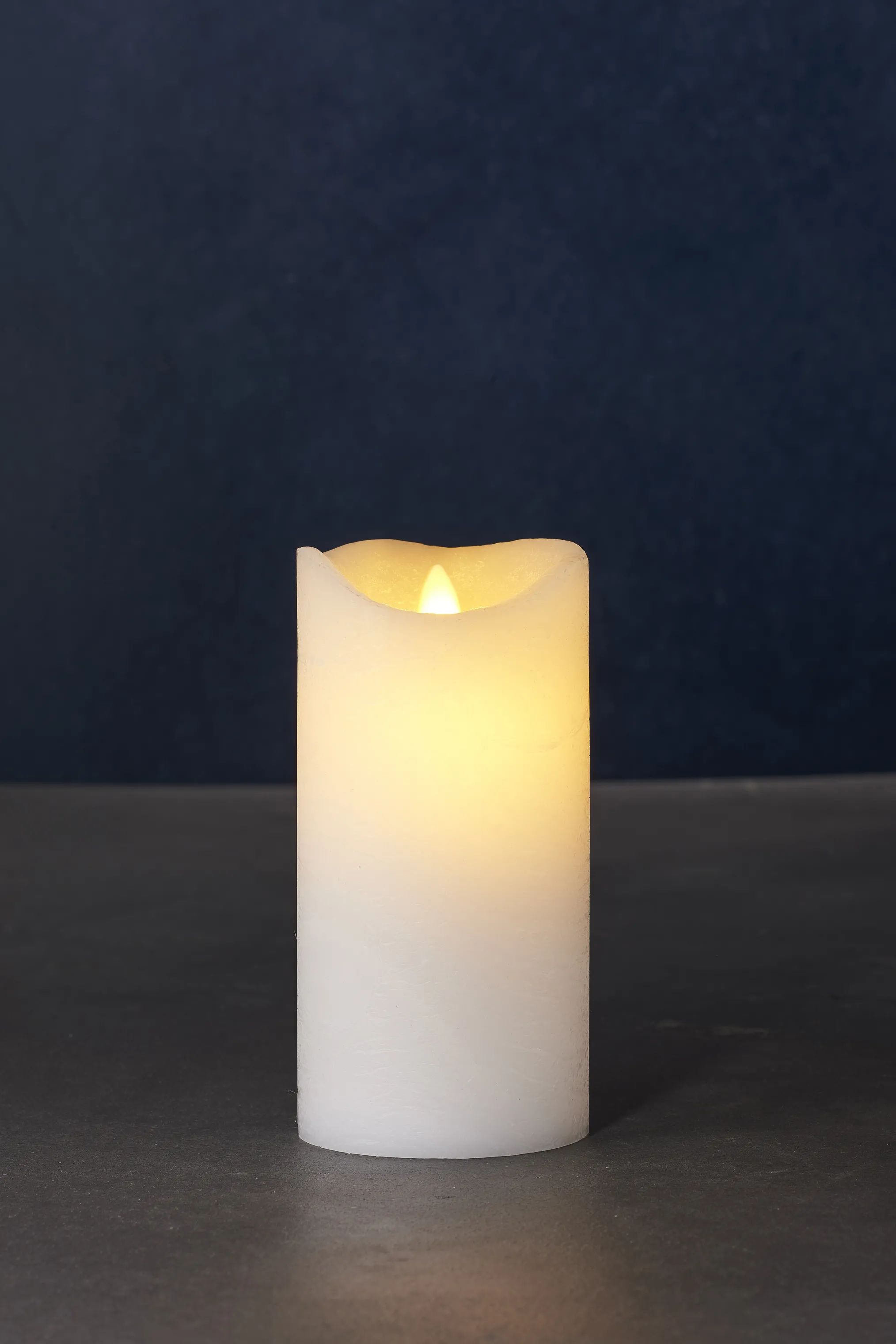 Sirius LED-lys Sara LED Bloklys i Hvid, H15 x Ø7,5 cm, 2