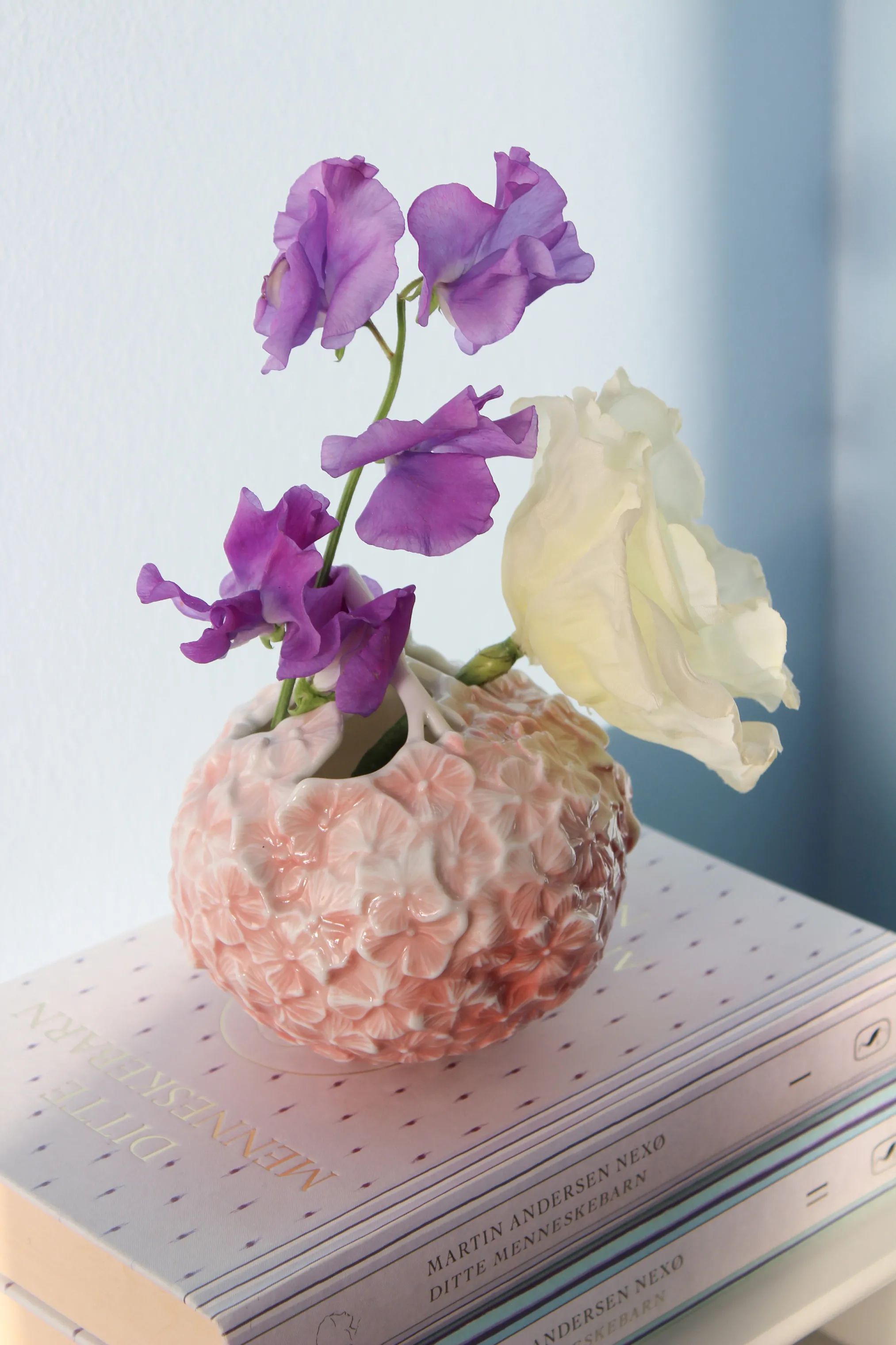 Royal Copenhagen Vaser The Art Of Giving Flowers Hortensia Vase i Koral, 10 cm, 2