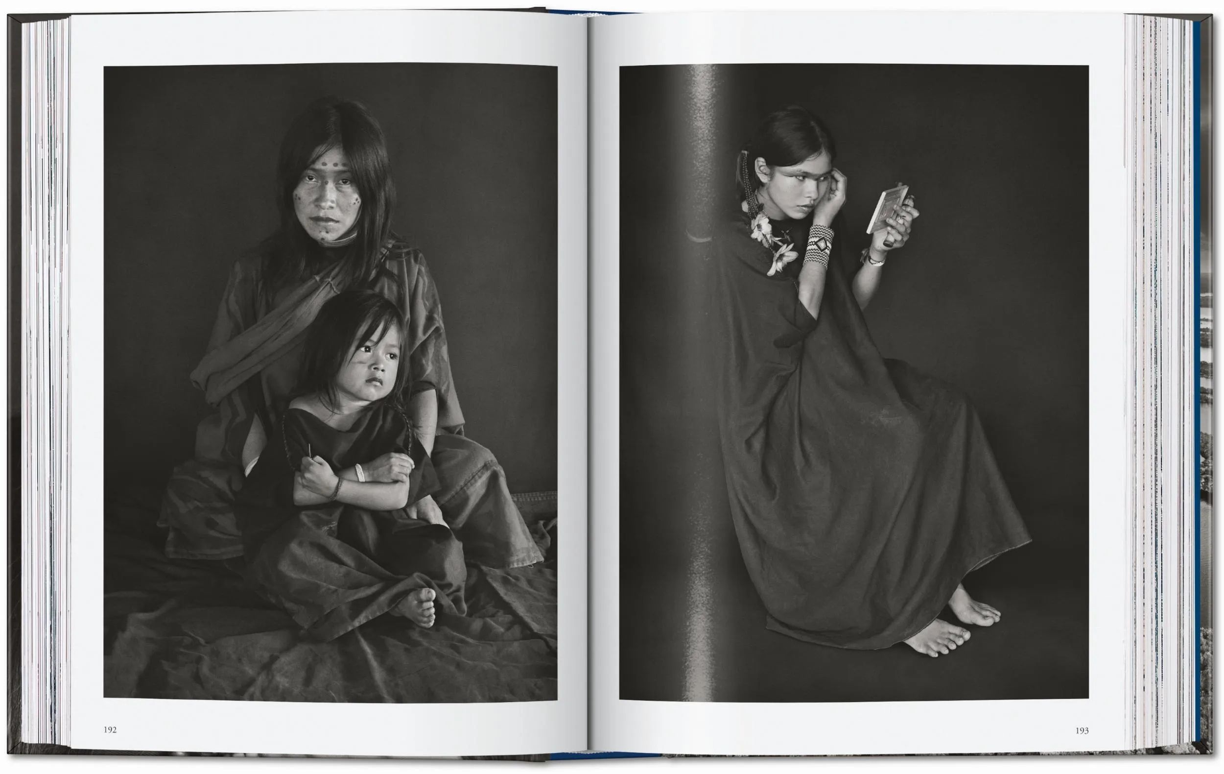 Taschen Bøger AMAZÔNIA i Grå, 2