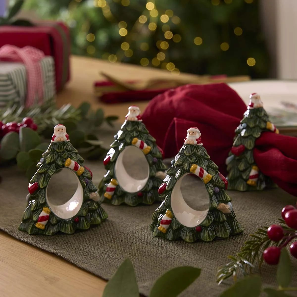 Spode Servietringe og -holdere Christmas Tree Servietring - 4 stk. i Rød/grøn/hvid, 2