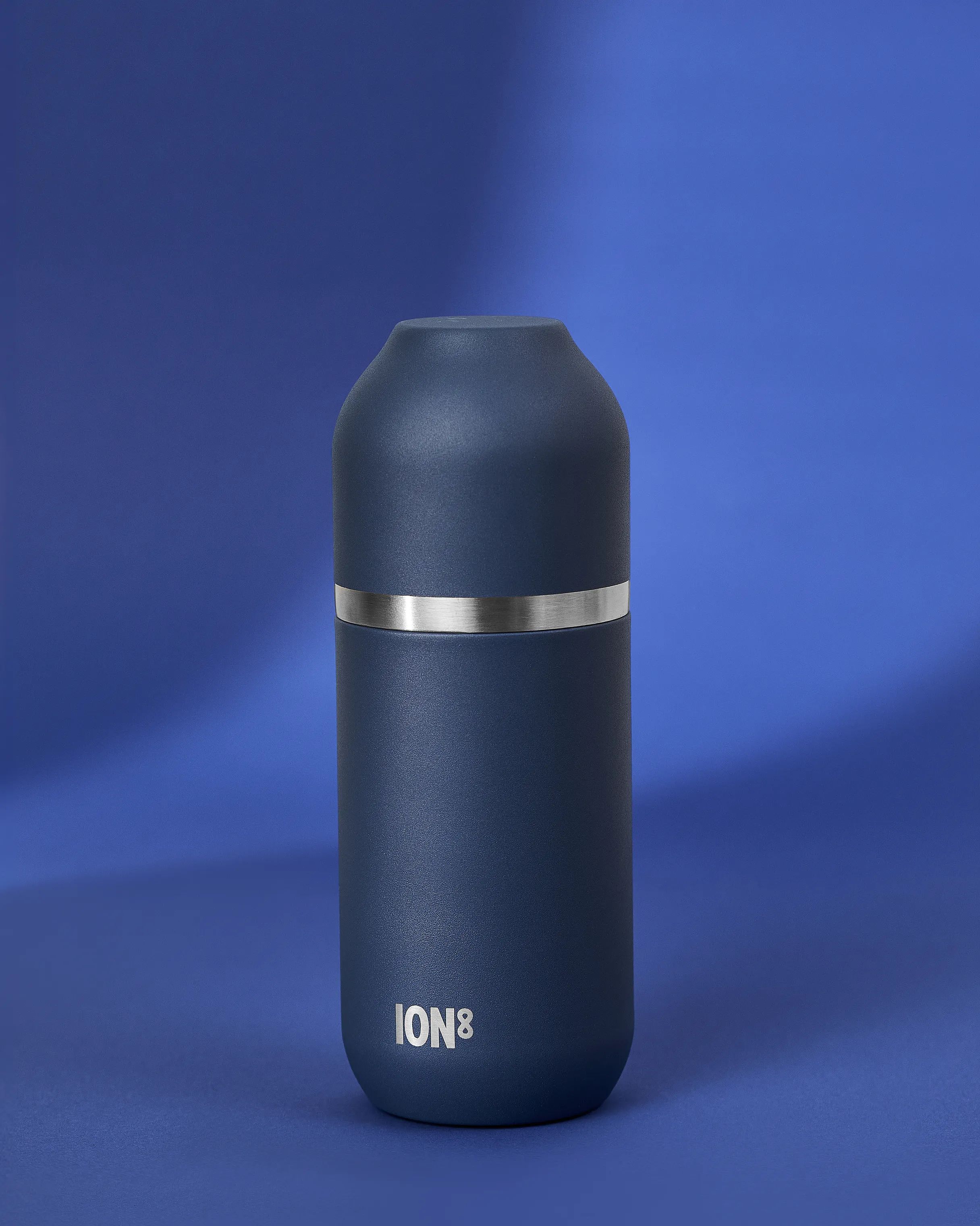 Ion8 Termoflasker Luma Termoflaske i Navy, 3