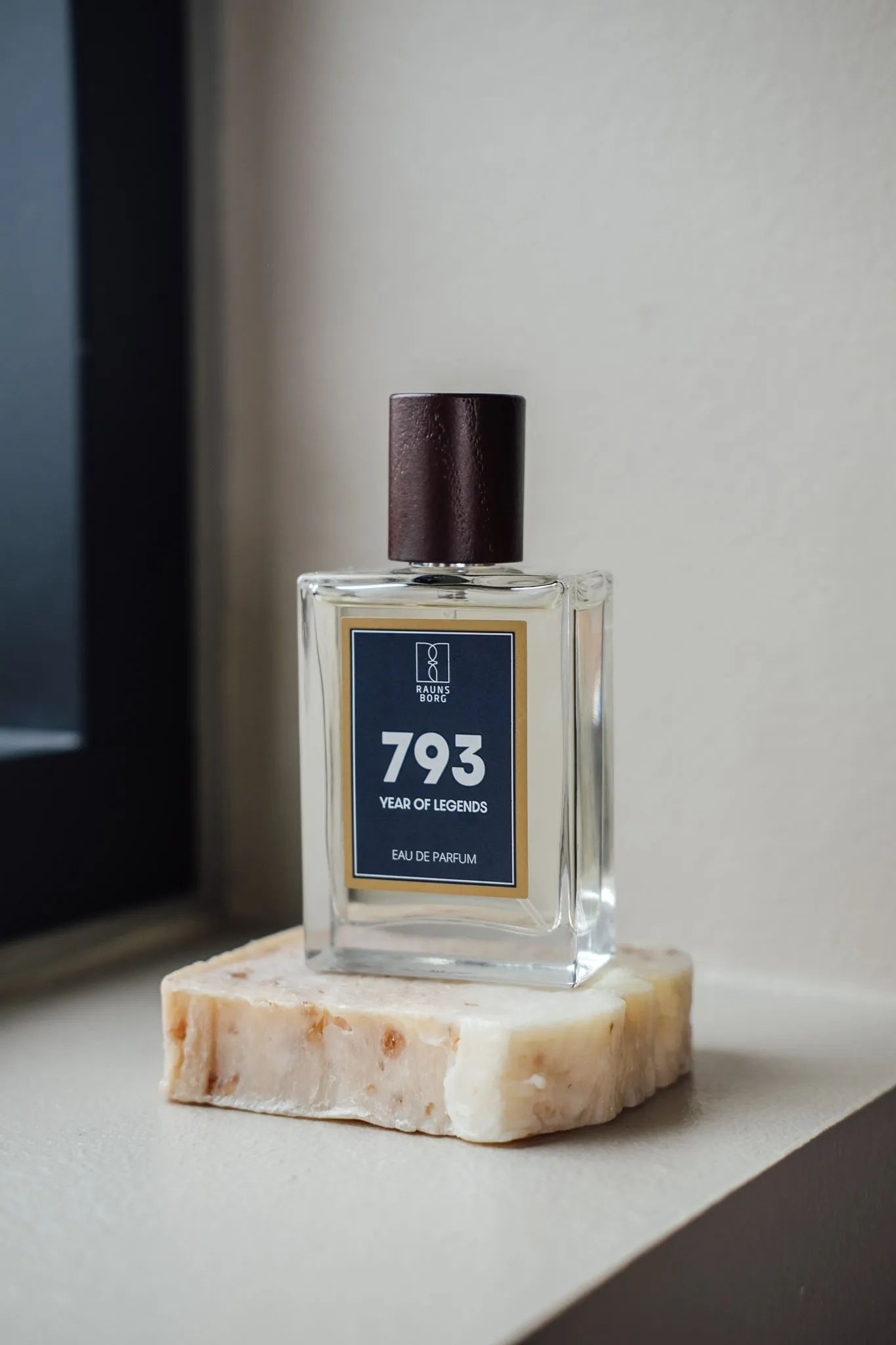 Raunsborg Gaveæsker Parfume - 793 Year Of Legends EDP i Hvid, 2