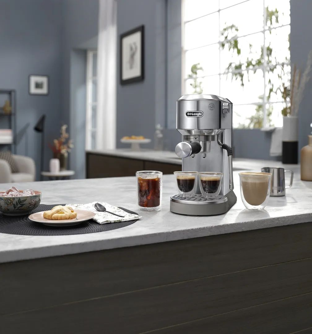 DeLonghi Espressomaskiner Manuel Espressomaskine EC890.M i Grå, 2