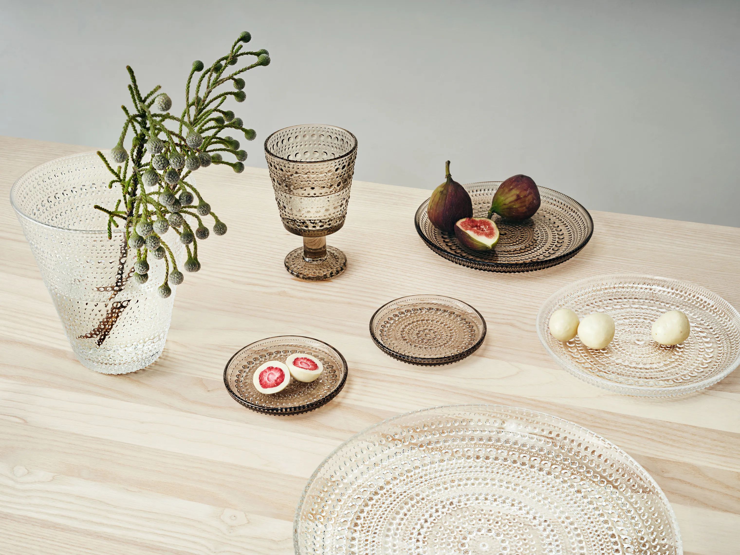 Iittala Kagetallerkener Kastehelmi Tallerken i klar, 2