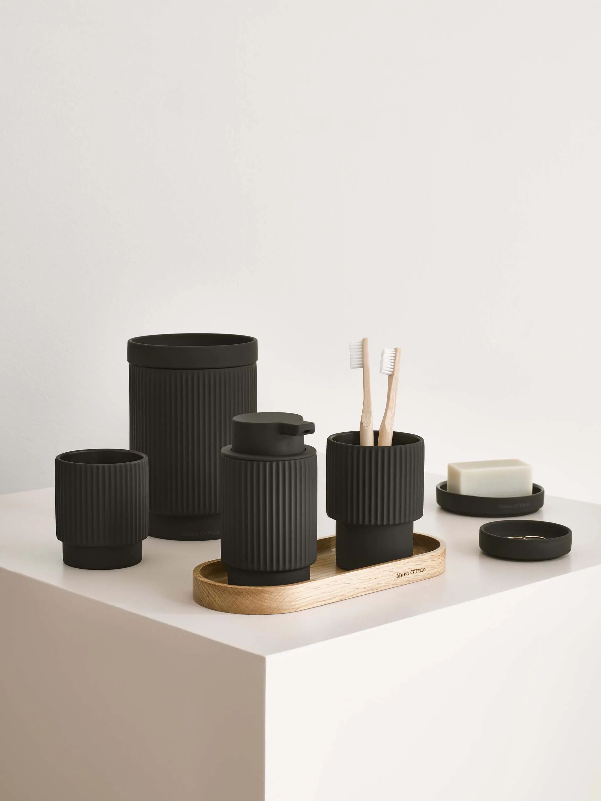 Marc O'Polo Tandbørsteholdere The Wave Wave Tandbørstekrus i Anthracite, 2
