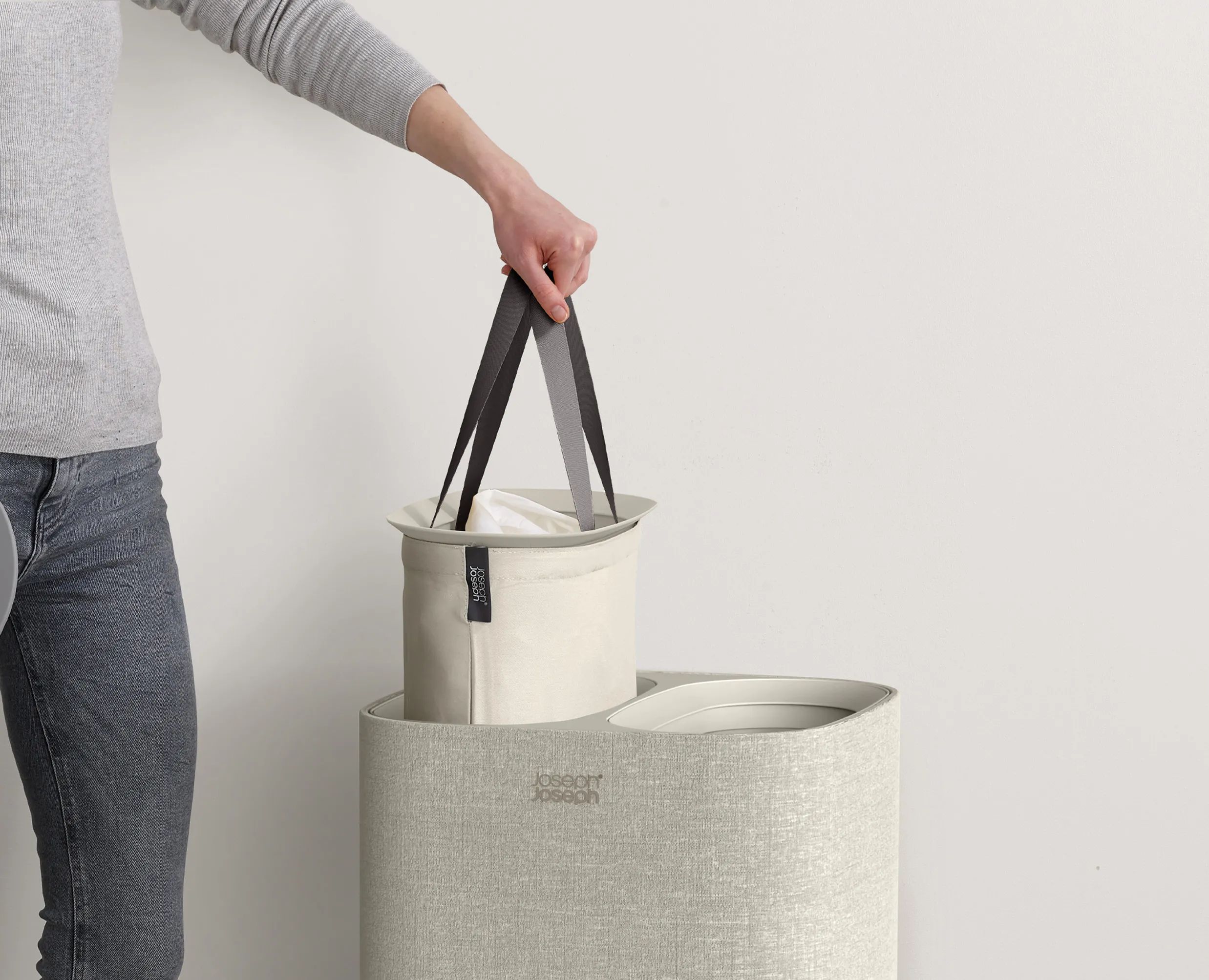 Joseph Joseph Vasketøjskurve Tota II Tota Vasketøjskurv i Ecru, 60 L, 5