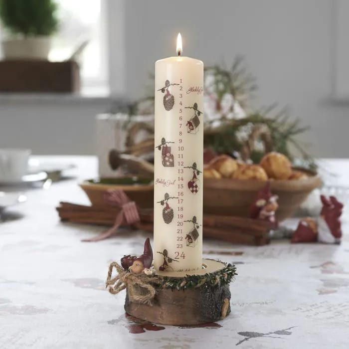 Klarborg Kalenderlys Kalenderlys - Nisserik i Beige, 2