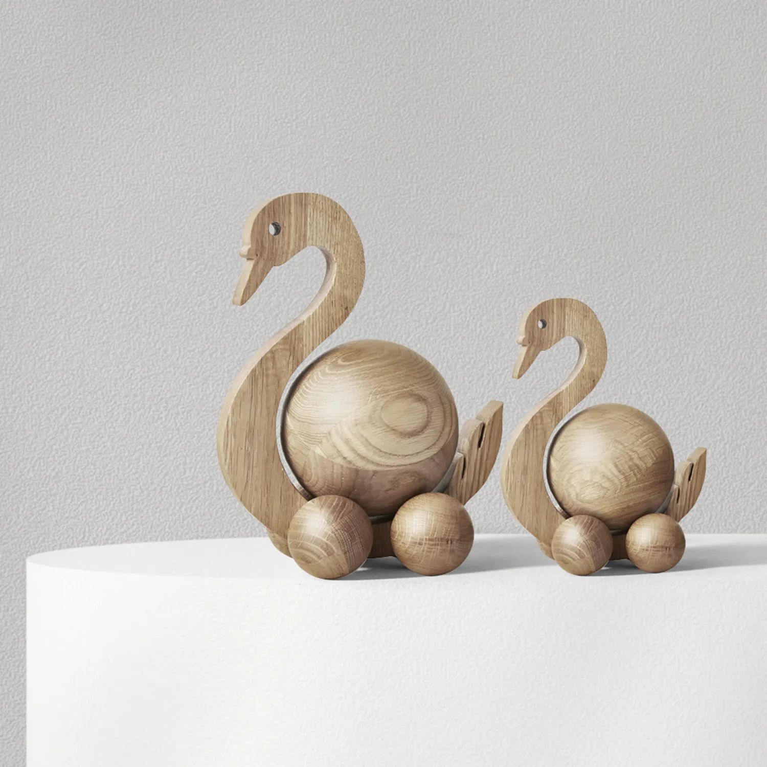 ChiCura Dyrefigurer Spinning Svane i 12,8 cm, 2