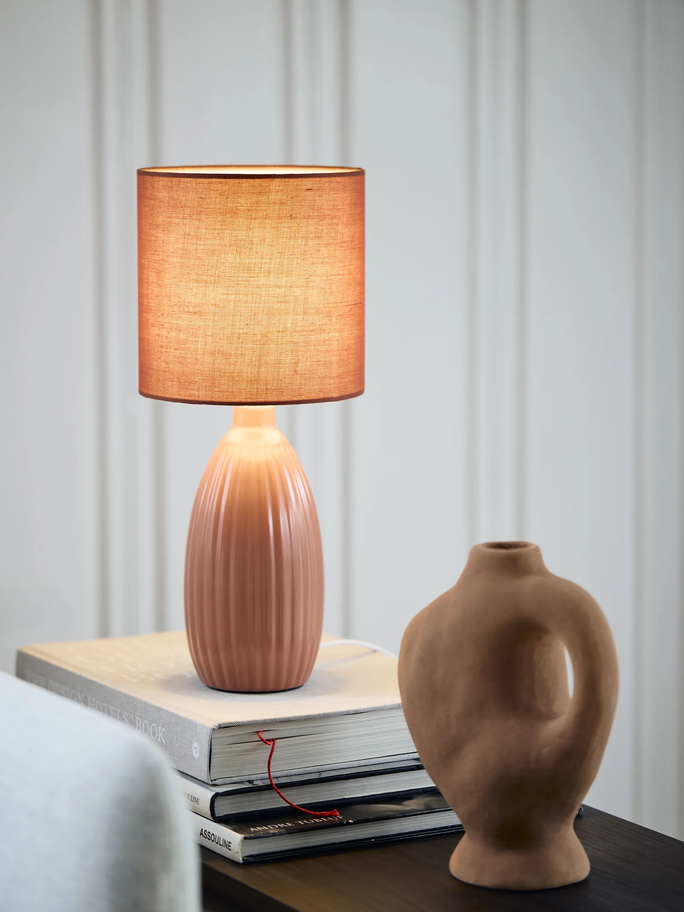 PR Home Bordlamper Uno bordlampe i Rustrød, 2