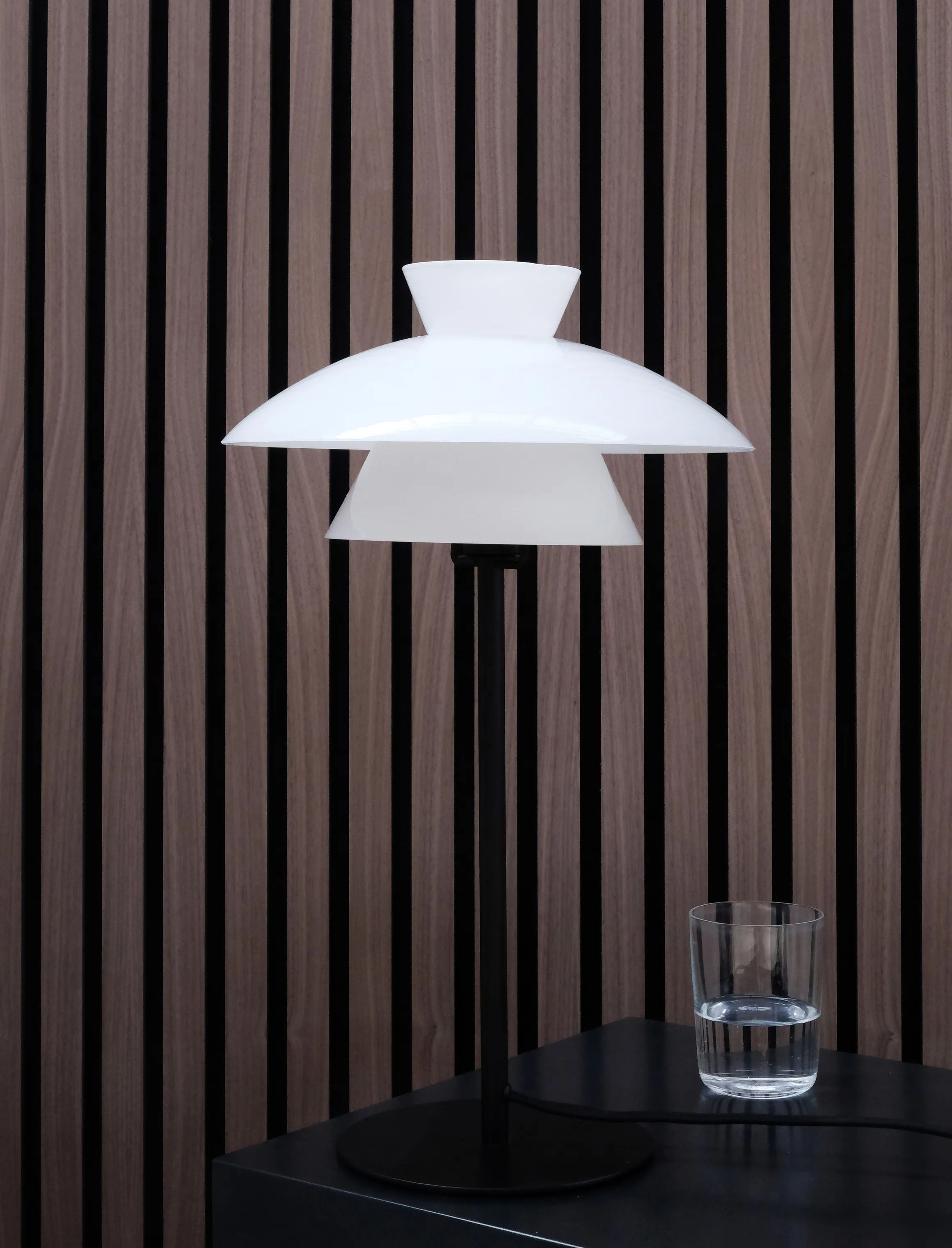 Dyberg Larsen Bordlamper Valby Bordlampe i Opal/sort, 40 cm, 2