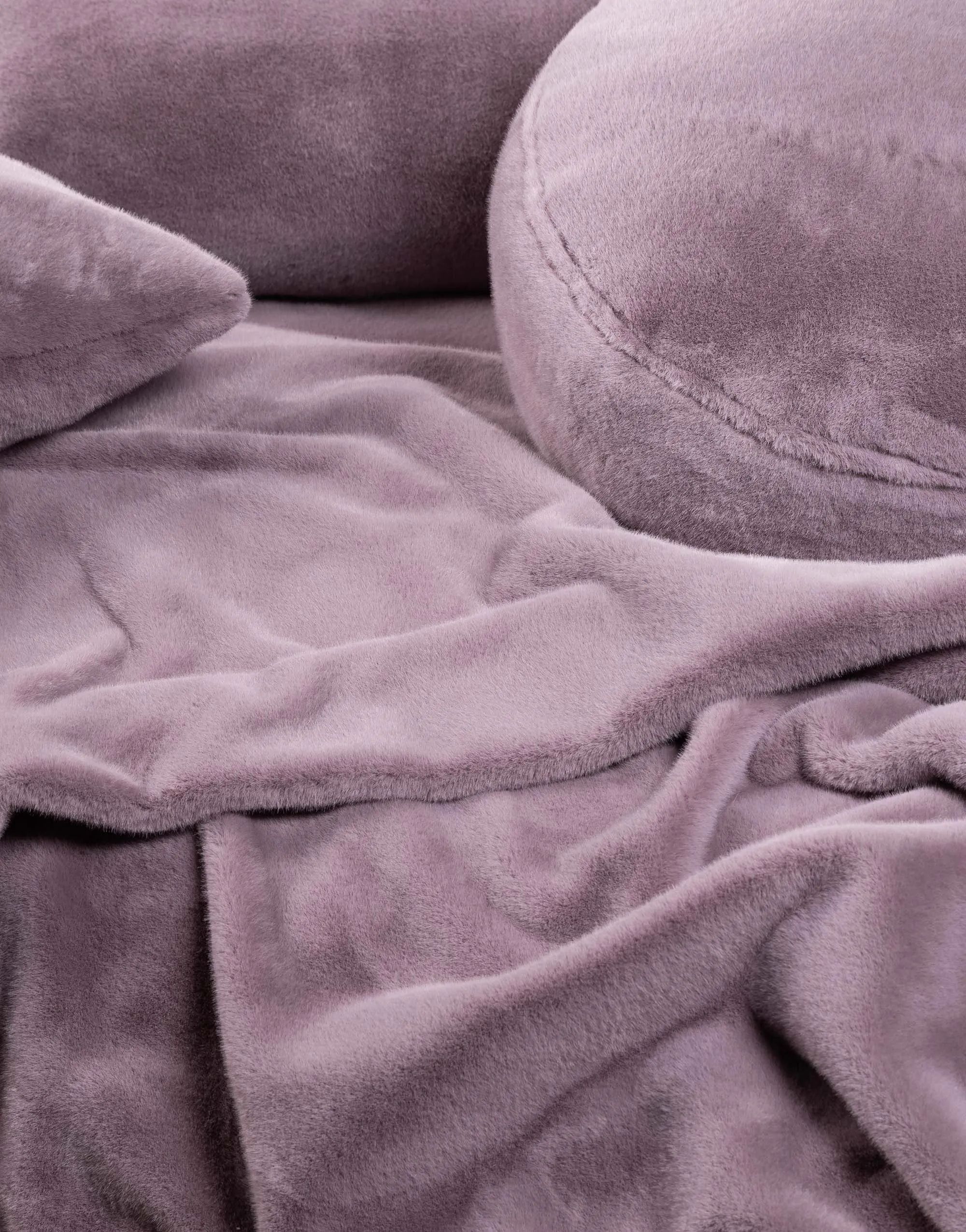 Essenza Pyntepuder Mads Furry Pyntepude i Pale purple, 2