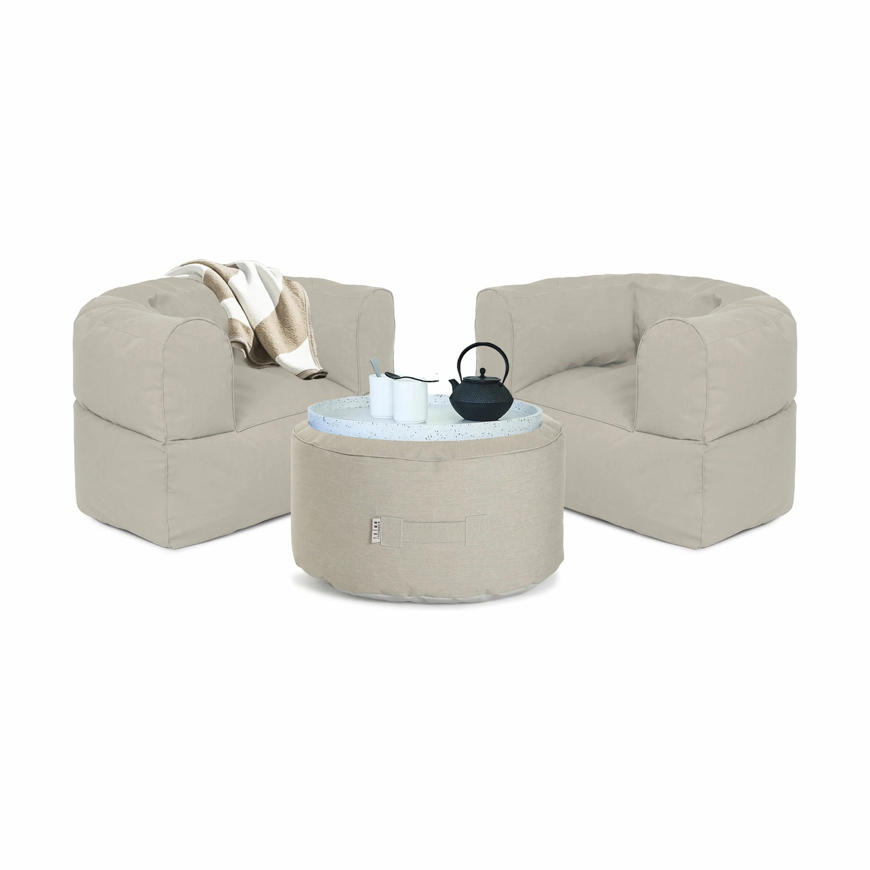 TRIMM Copenhagen Loungesæt Conversation Loungesæt i Beige, 2 stole og 1 bord/skammel, 1
