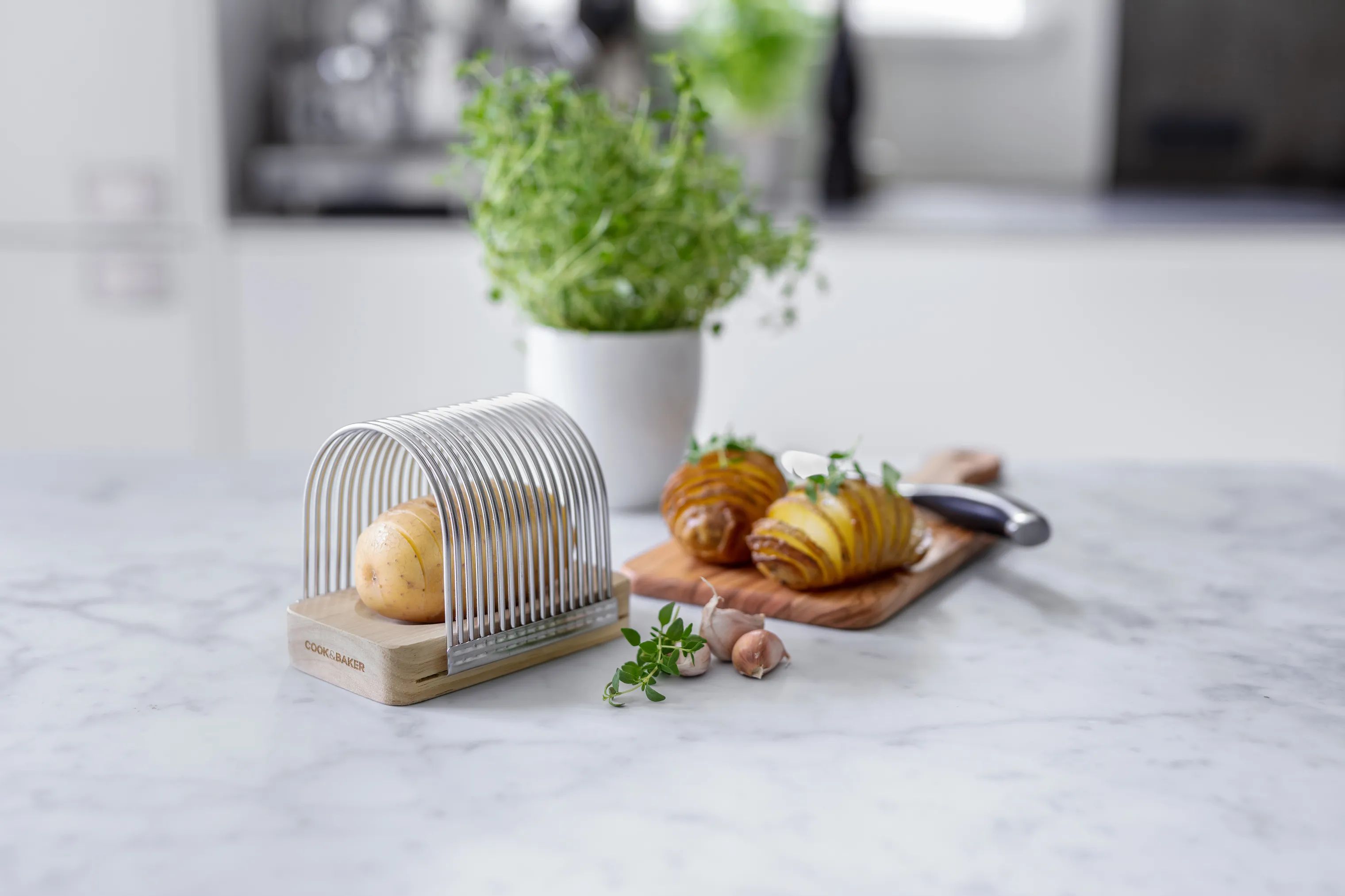 Cook & Baker Øvrigt køkkengrej Hasselback Kartoffelholder i Træ, 2