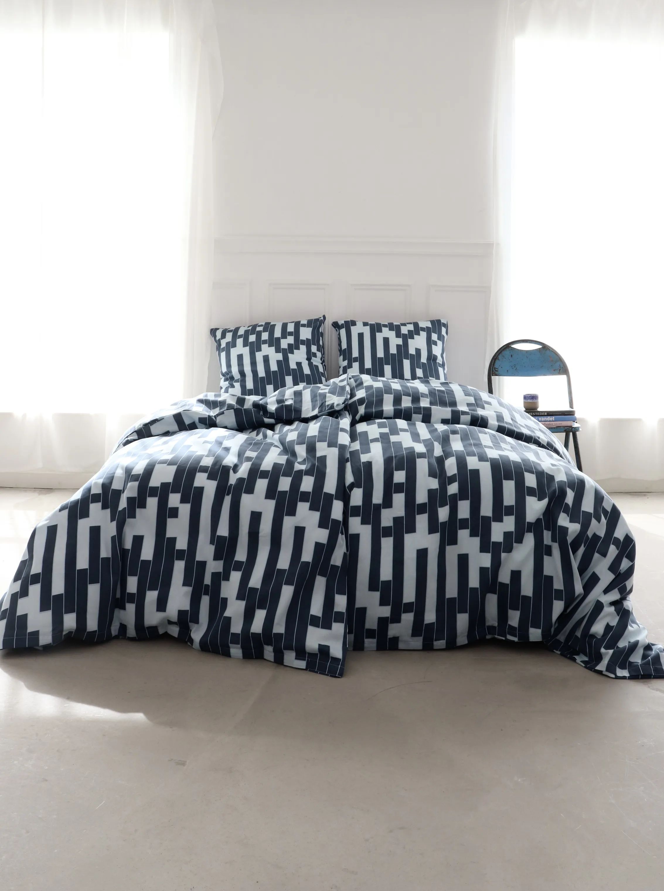 omhu x Mads Barfod Sengetøj Tiles Sengetøj i Aqua, B140 x L200 cm, 2
