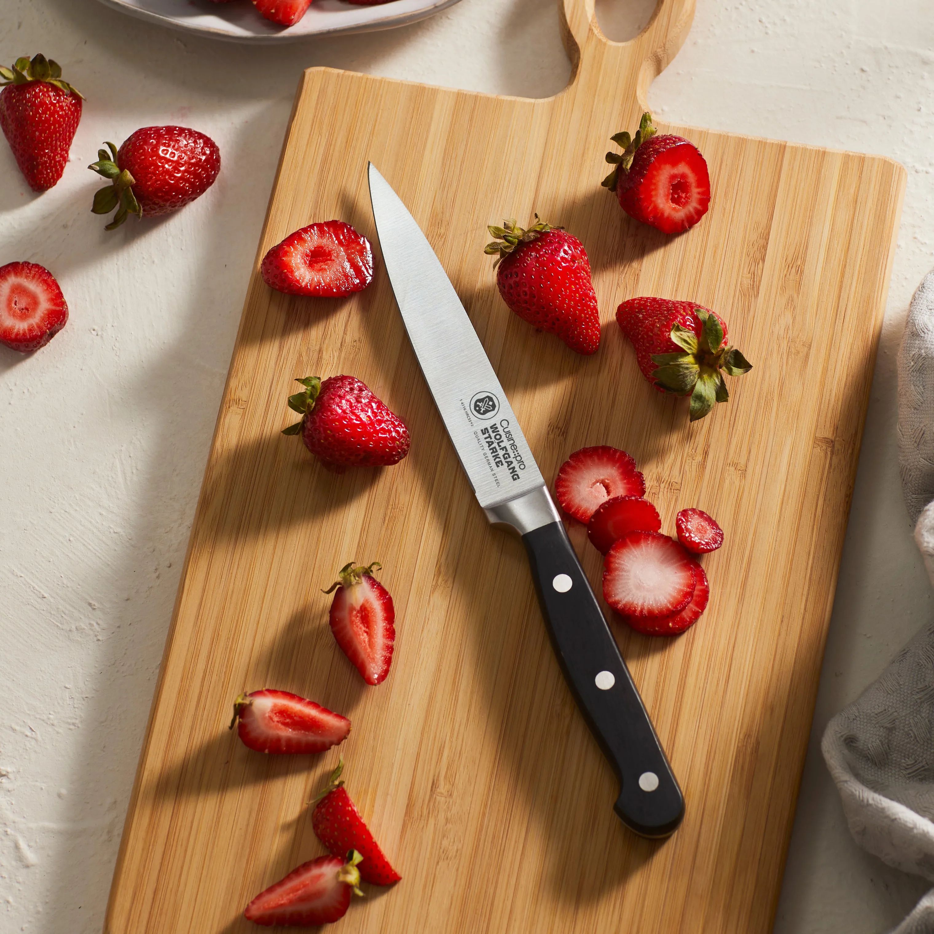 THE CUSTOM CHEF™ Kokkeknive Cuisine::pro® WOLFGANG
STARKE™ Cuisine::pro Wolfgang Starke Universalkniv i Sølvfarvet/sort, 2