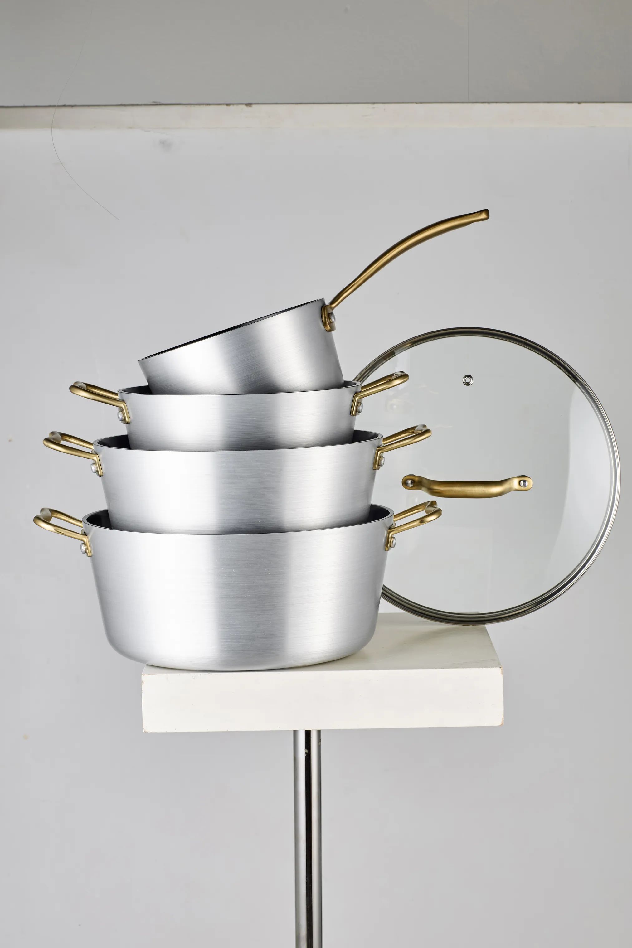 Cook & Baker Grydesæt Premium Grydesæt - 7 dele i sølvfarvet, 4