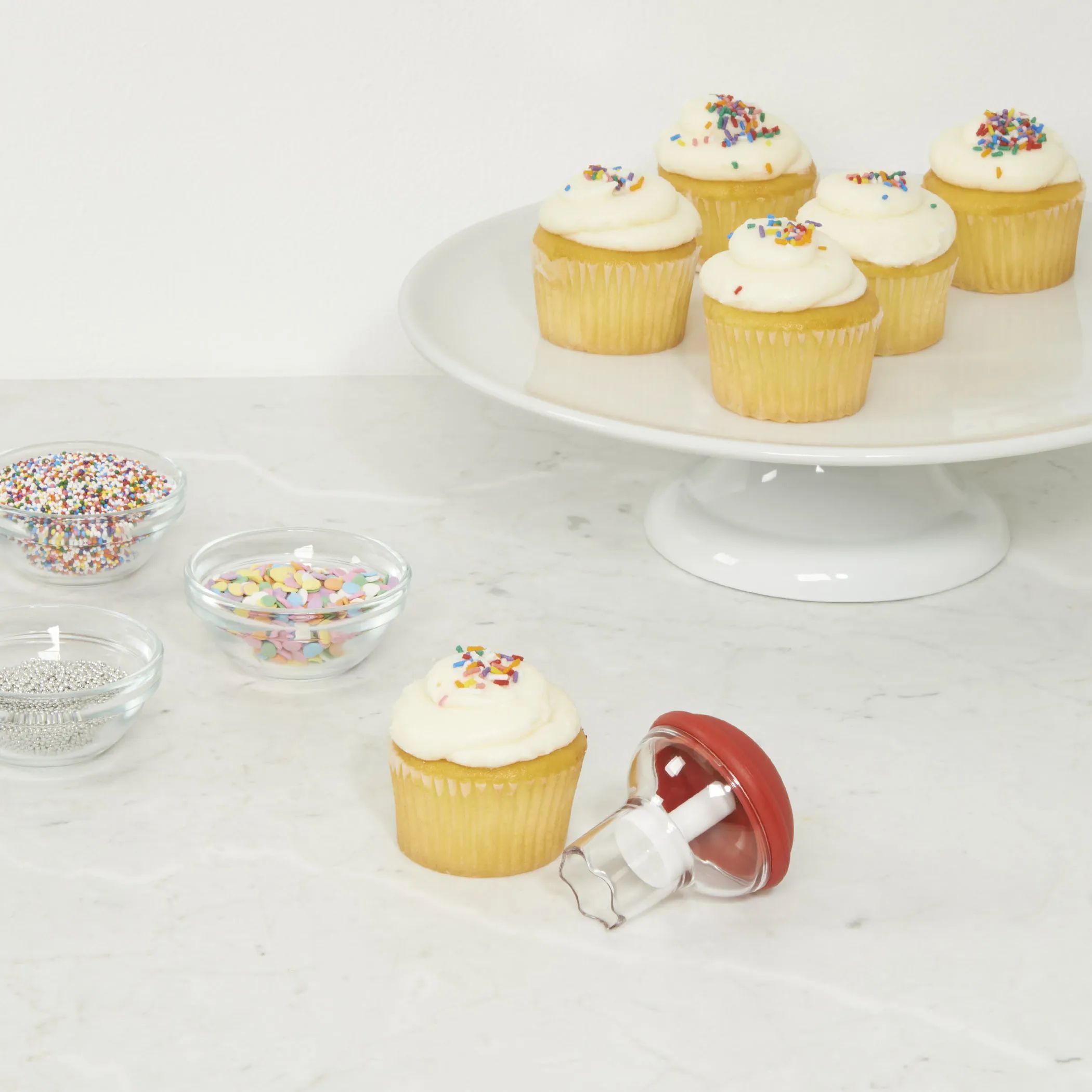 OXO Bageredskaber Good Grips Cupcake Udhuler i Klar/rød, 2