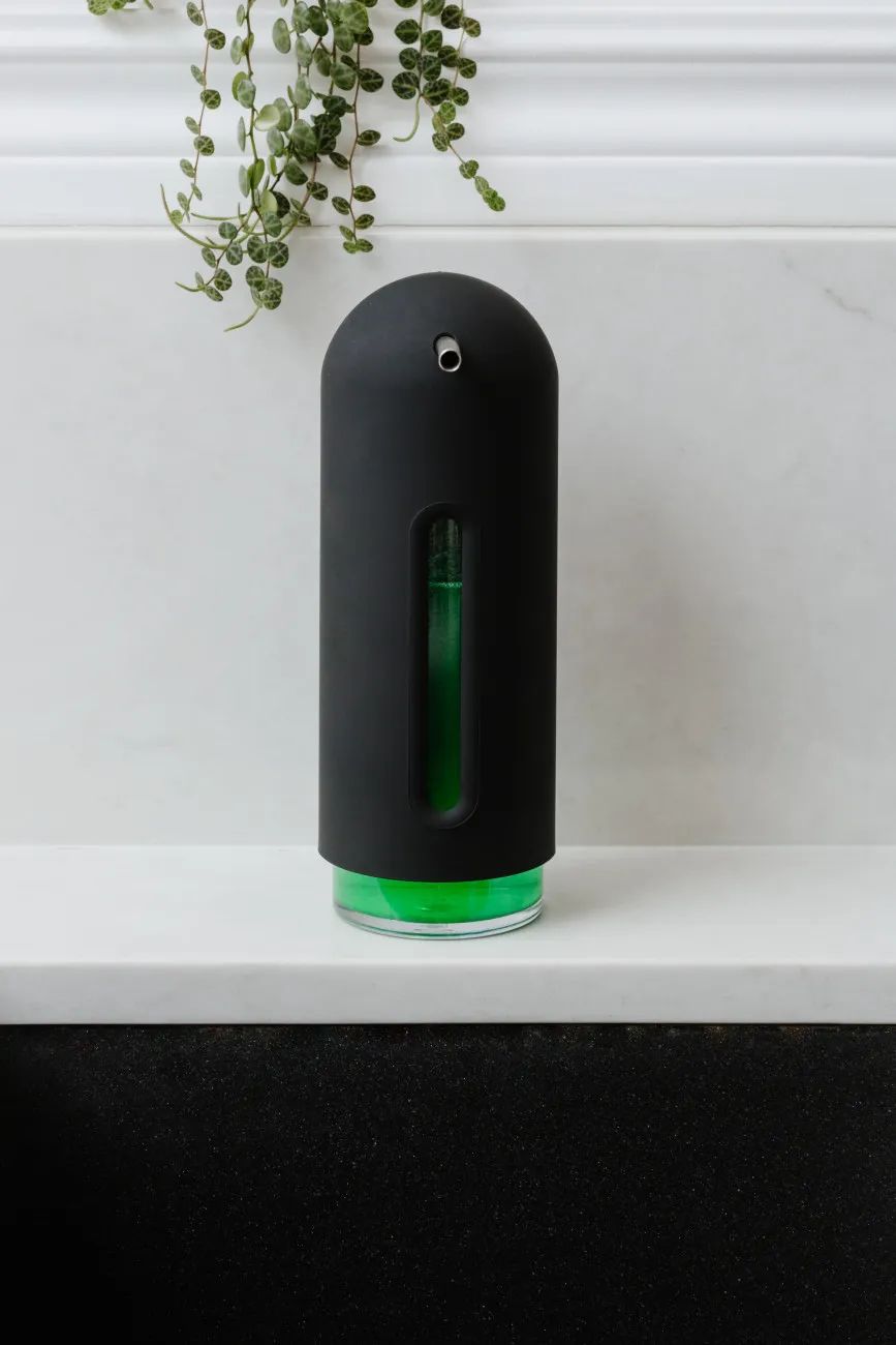 Umbra Sæbedispensere Penguin Sæbedispenser i Sort, 2