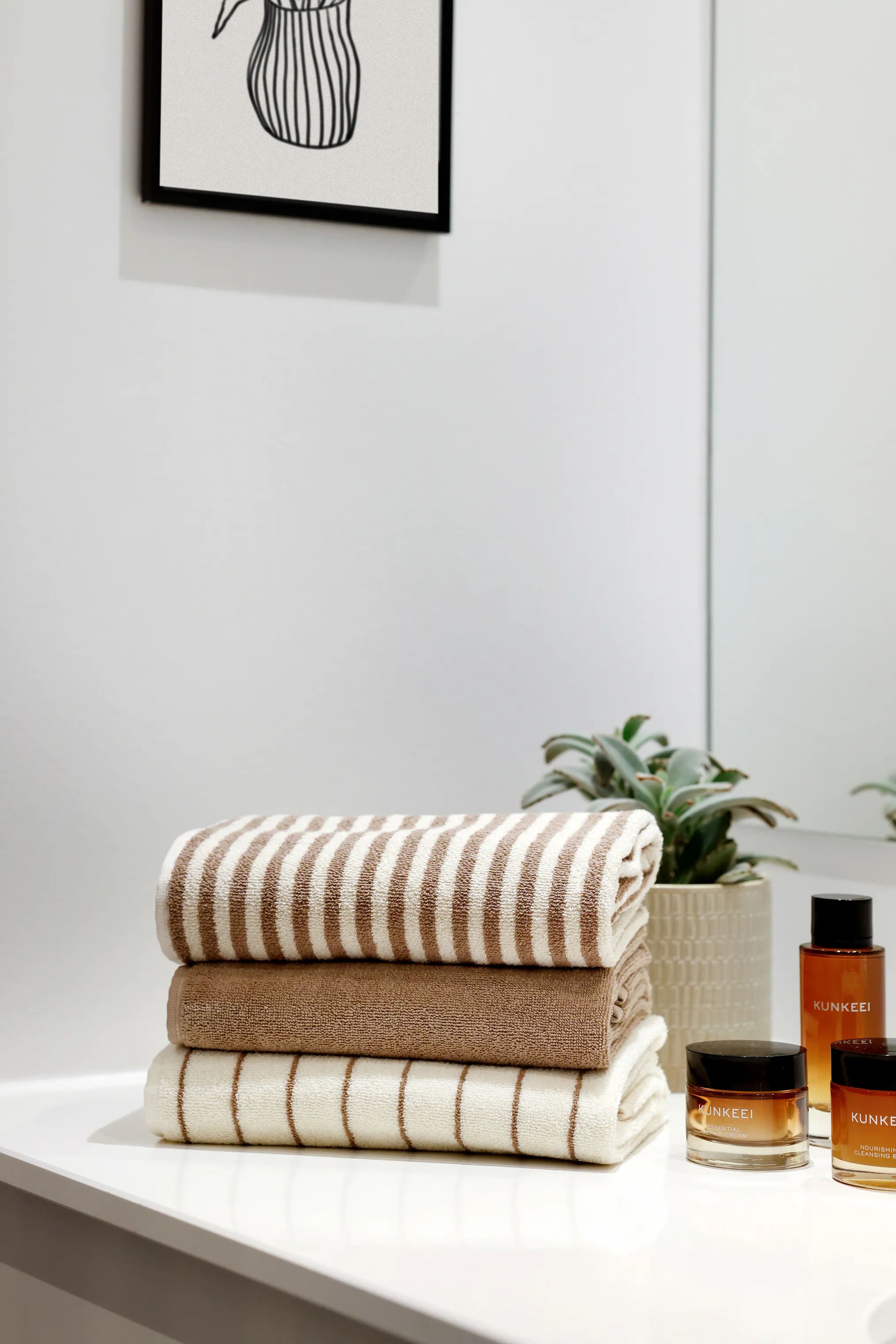 CASA Living Håndklæder Charmant Håndklæde i Brun bred stribe, B50 x L100 cm, 3