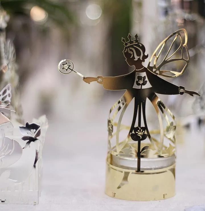 Jette Frölich Design Jule- og adventsstager Design Fyrfadsstage Magisk Fe i Guldfarvet, 14,5 cm, 2