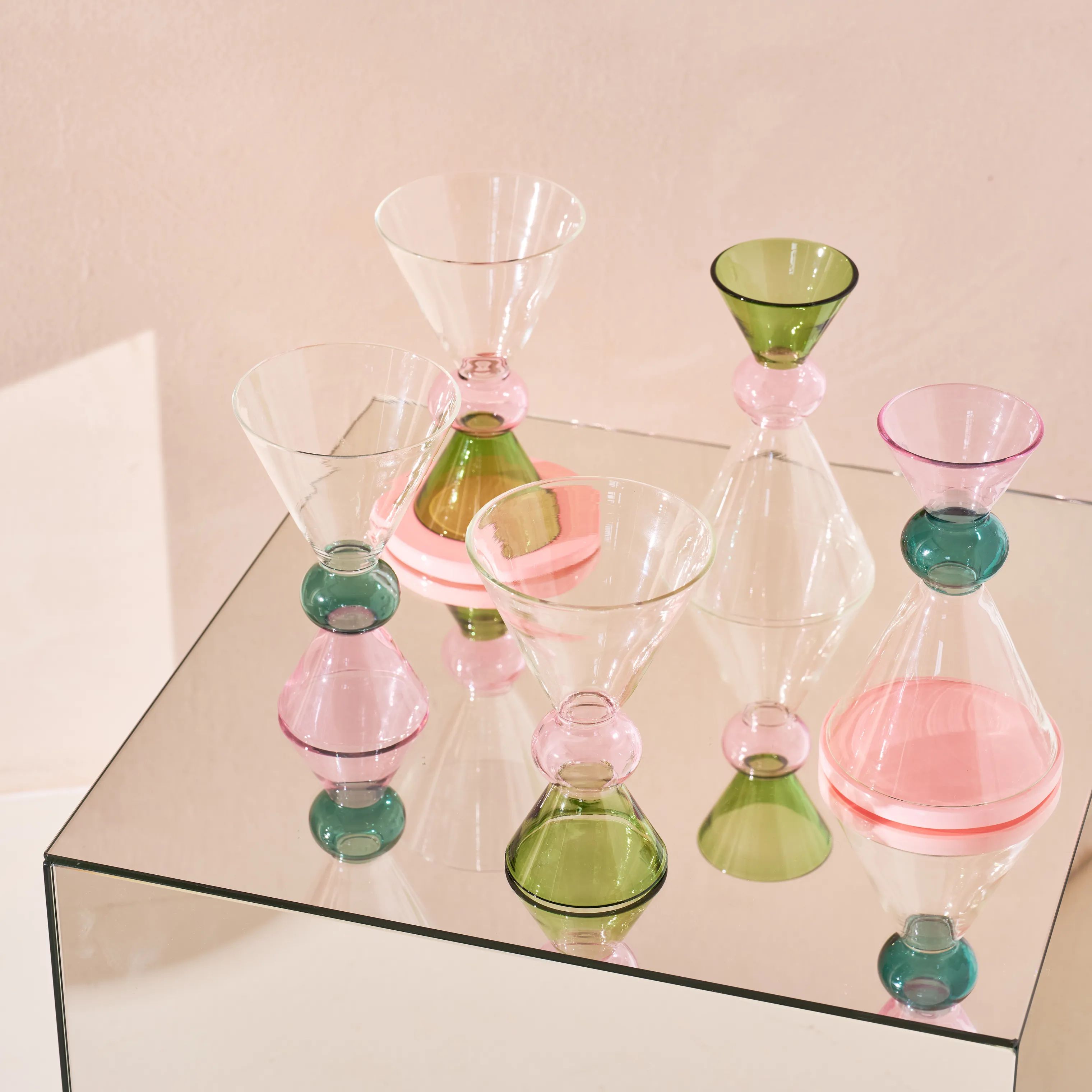 Urban Nature Culture Rødvinsglas Ayo Vinglas i Pale Green, 2
