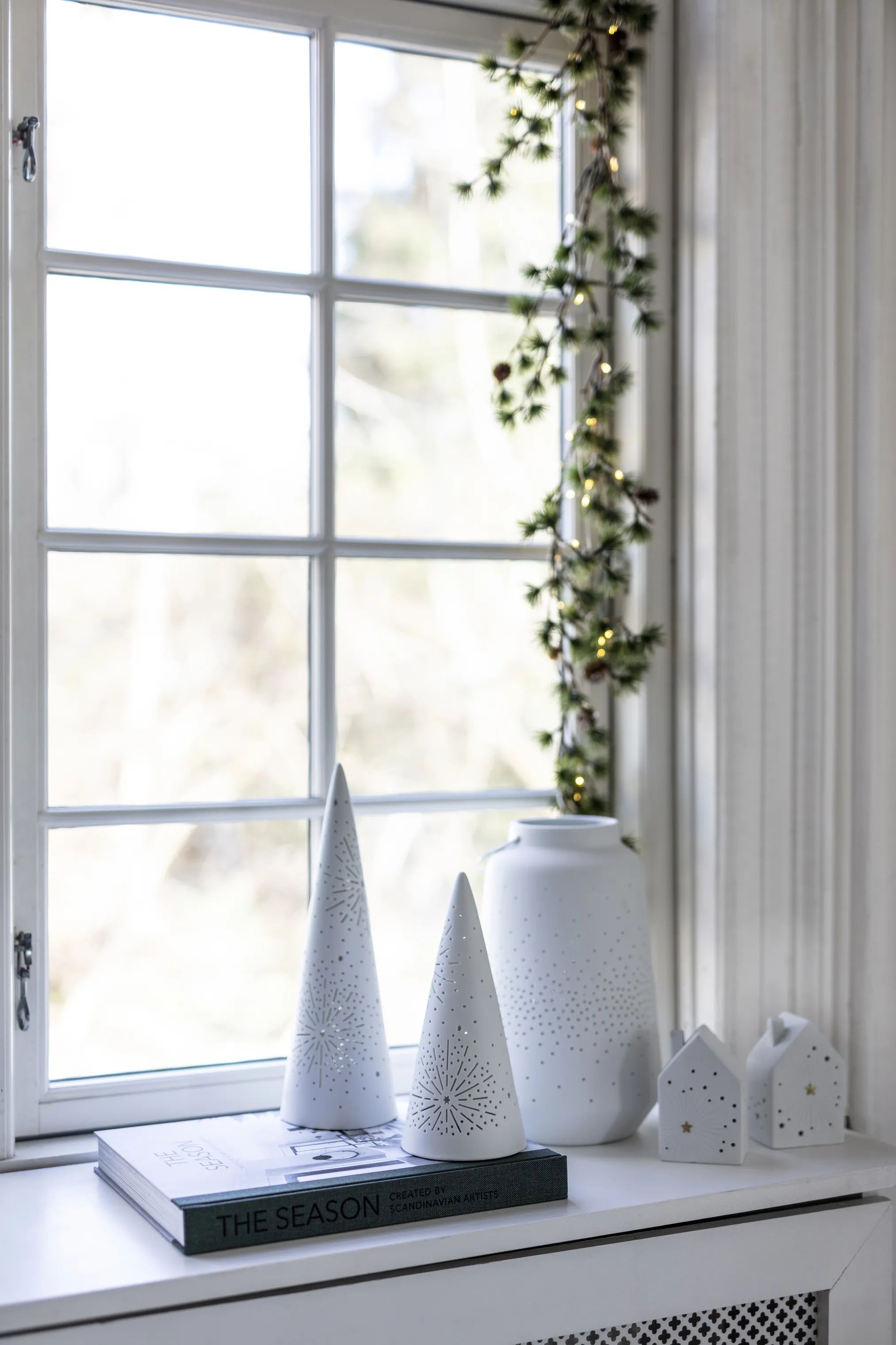 Casa Christmas Lysdekoration Cederranke m. LED i Grøn/brun, 2