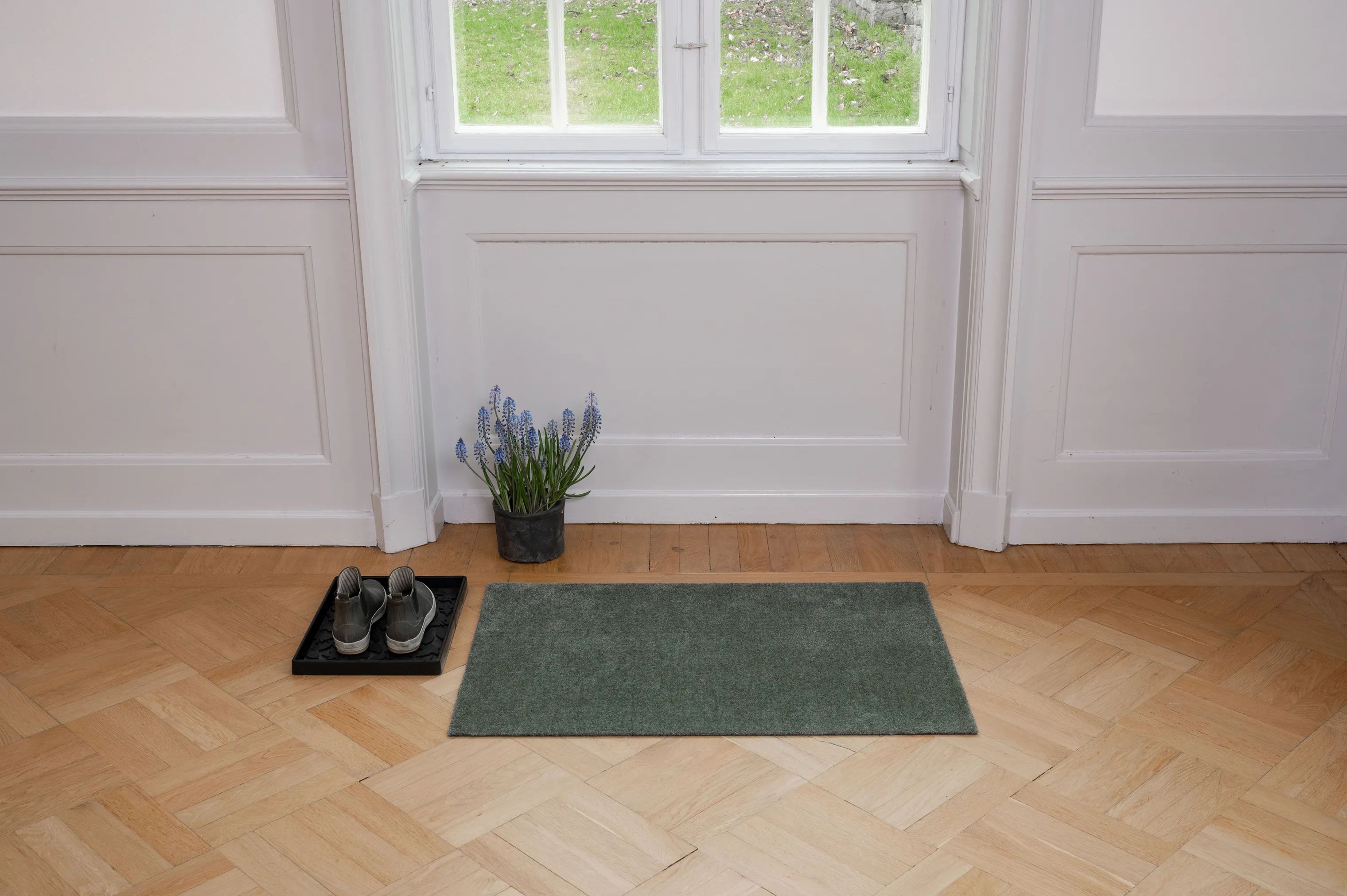Tica Copenhagen Dørmåtter Uni Color Måtte i støvet grøn, B60 x L90 cm, 2