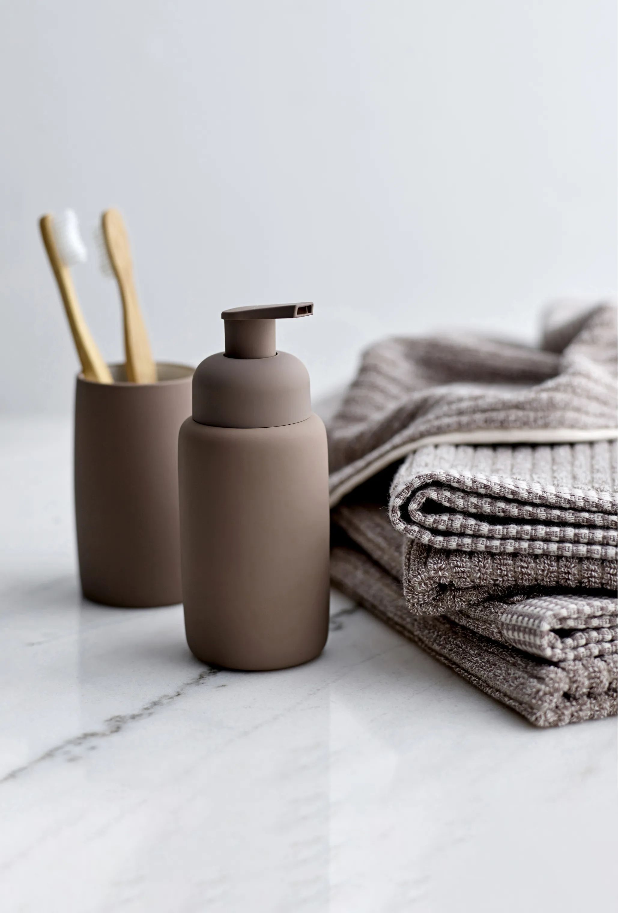 Södahl Sæbedispensere Mono Sæbedispenser i Taupe, 16 cm, 2